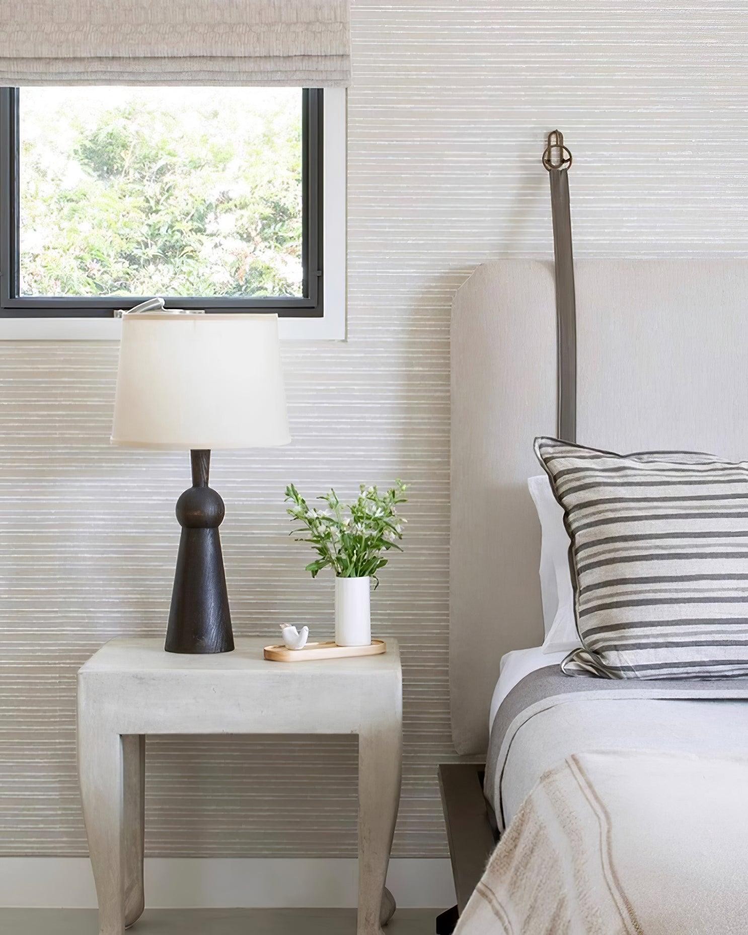 Nordic Retro Solid Wood Fabric Table Lamp K256