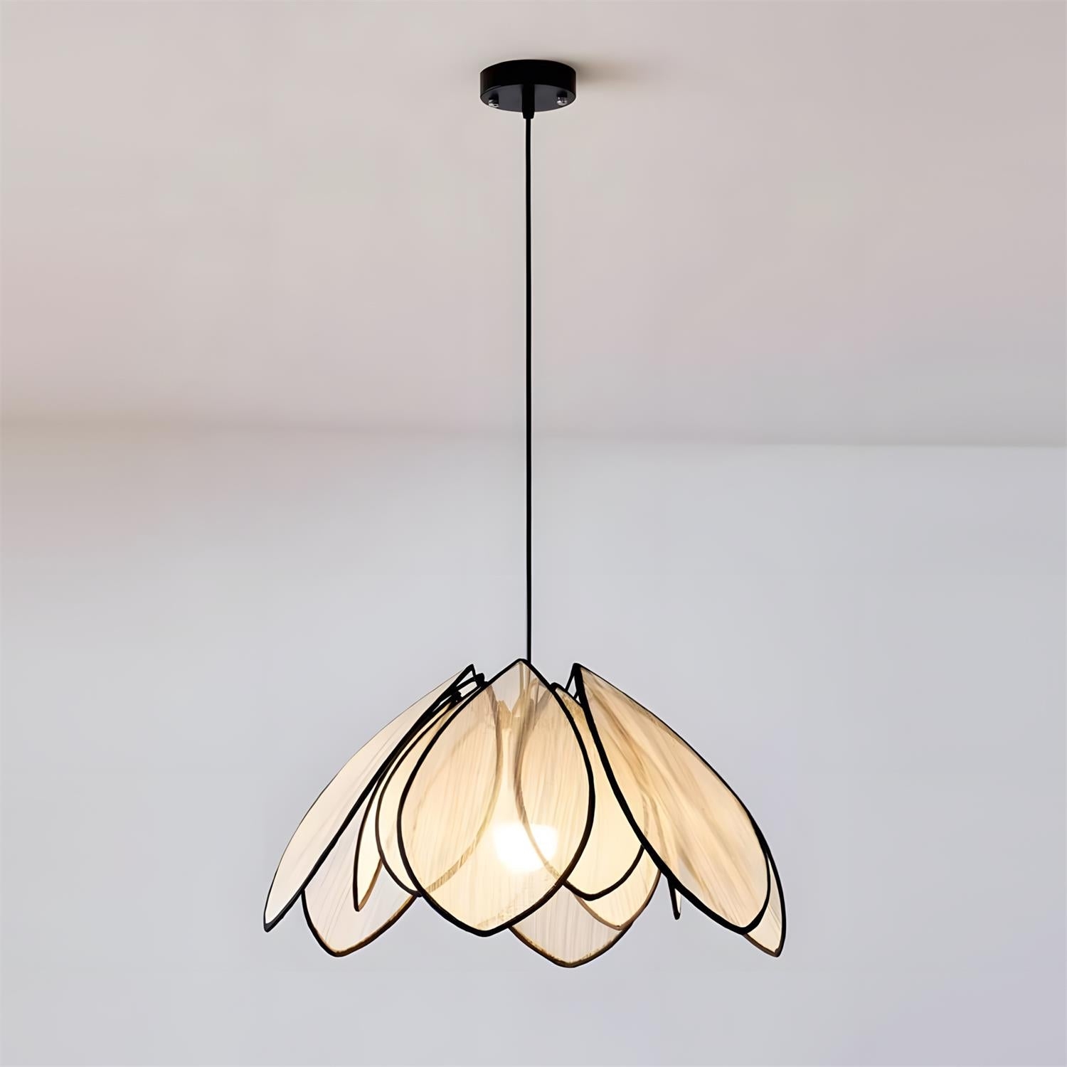 Petaline Veil Pendant Lamp D331