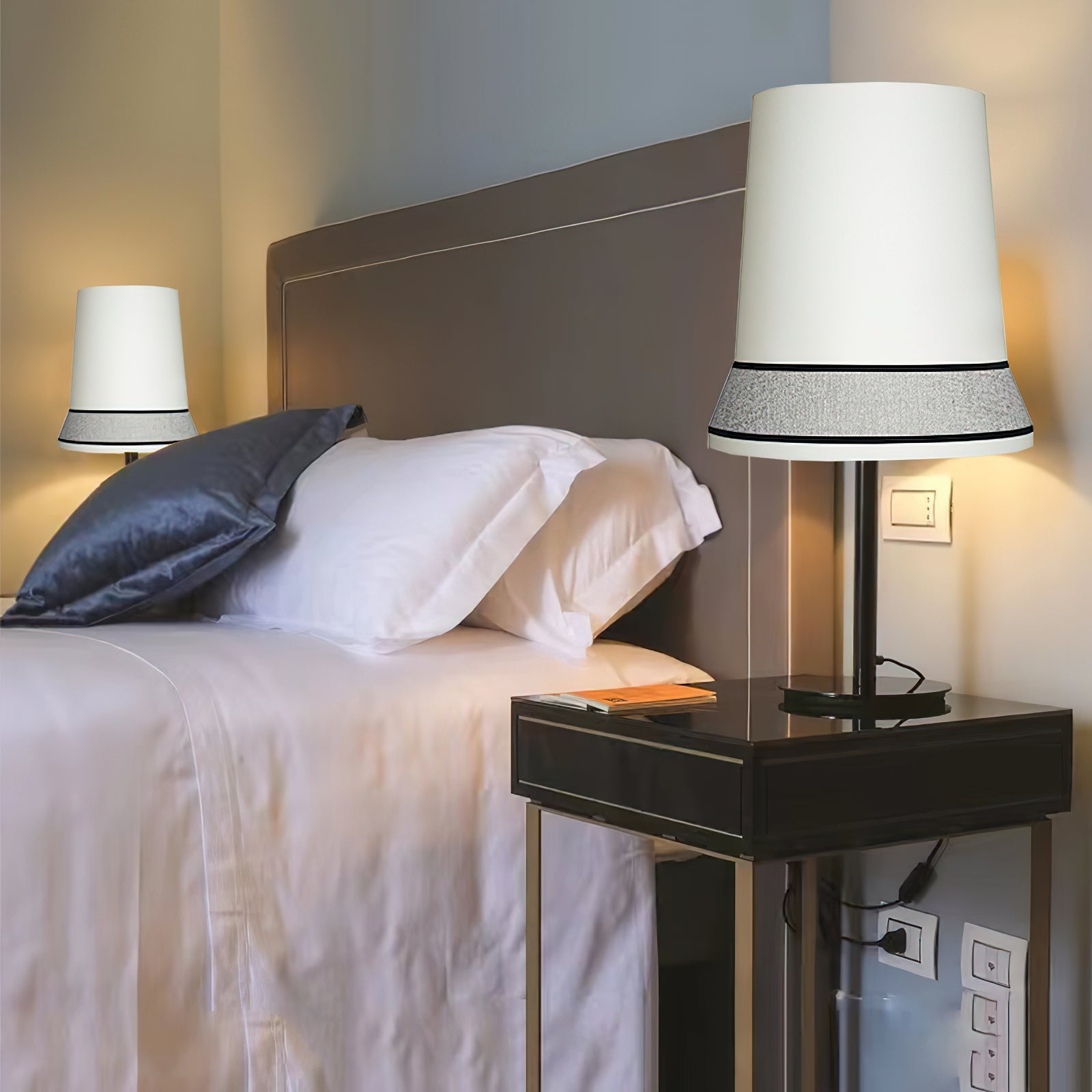 Audrey Contardi Table Lamp D460