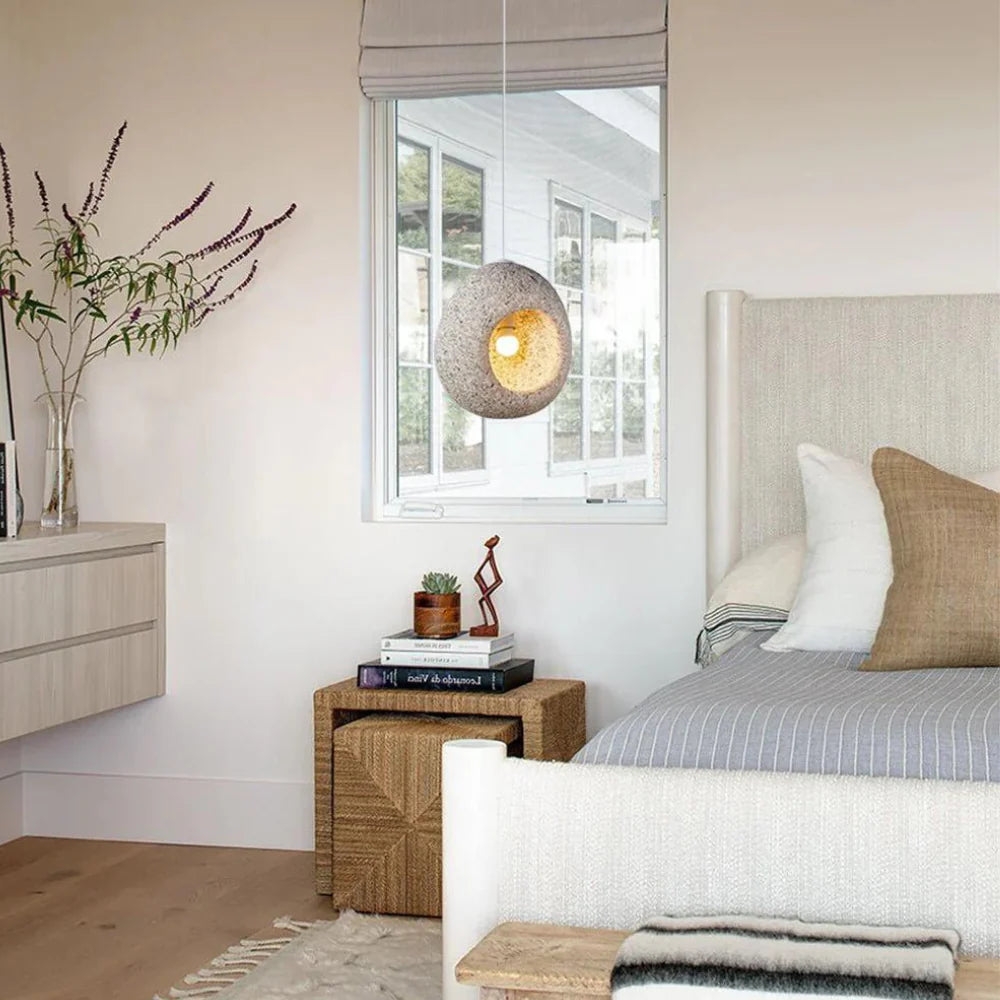 The Discreet Glow Pendant Light D825