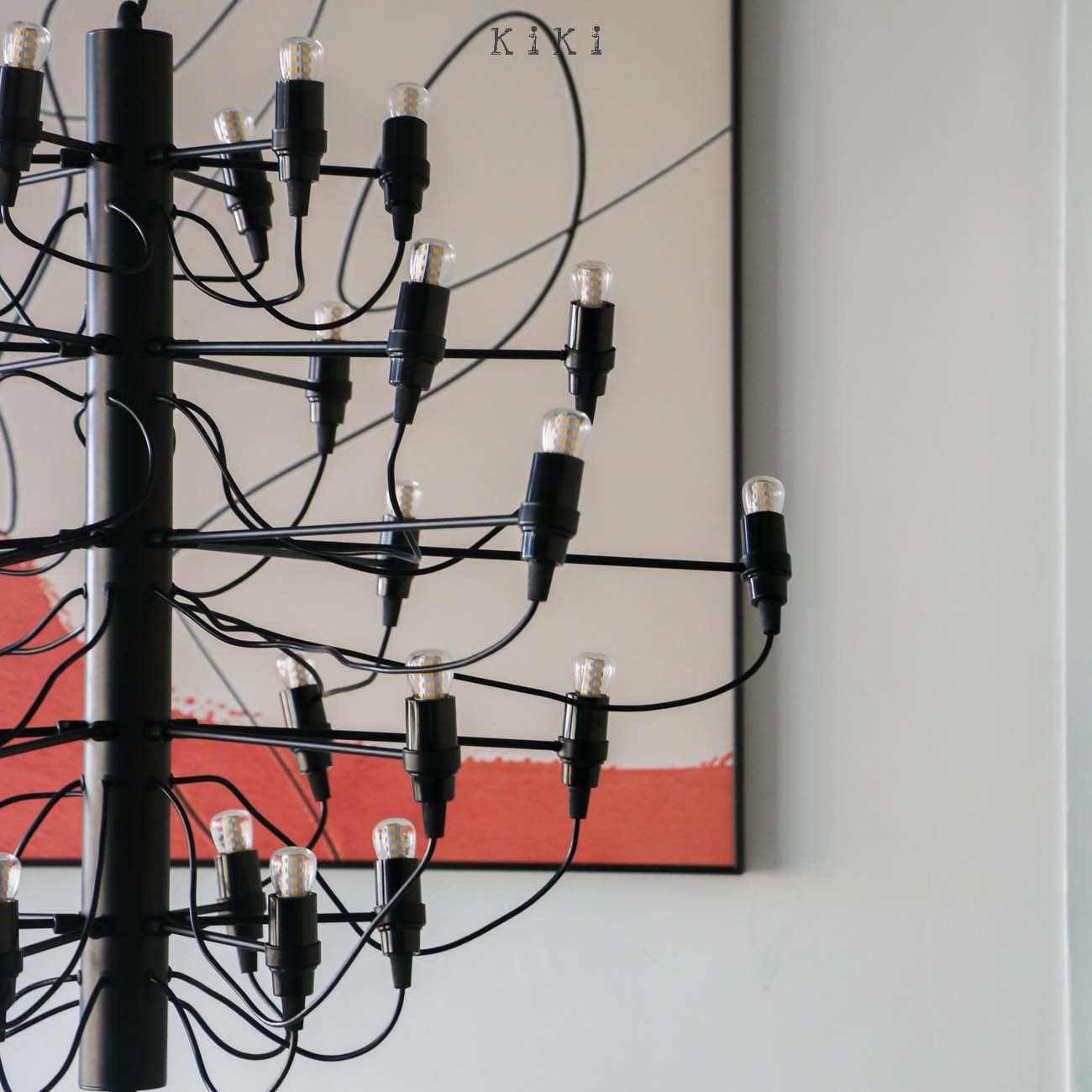 Modern 2097 Chandelier - Elegant Statement Lighting for Dining Areas