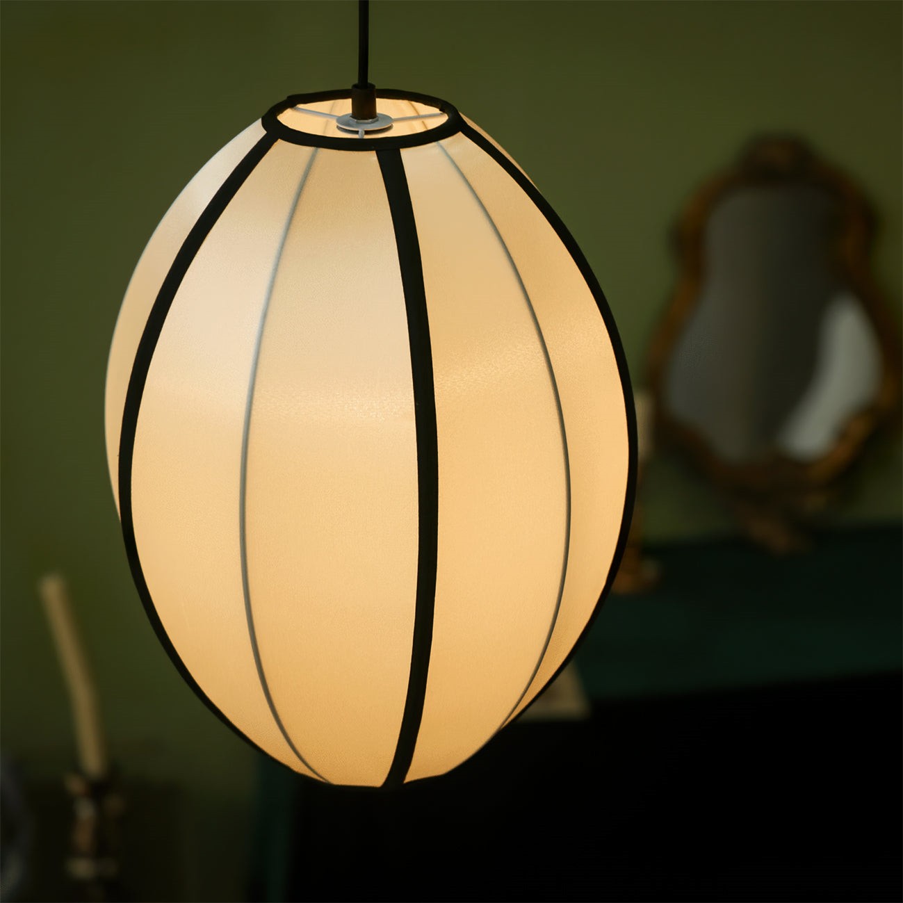 Ribbon Fabric Pendant Light – Elegant Lantern Light for Dining & Living K173