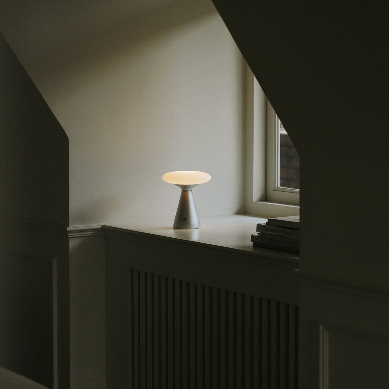 Simple Style Touch Dimming Table Lamp K440