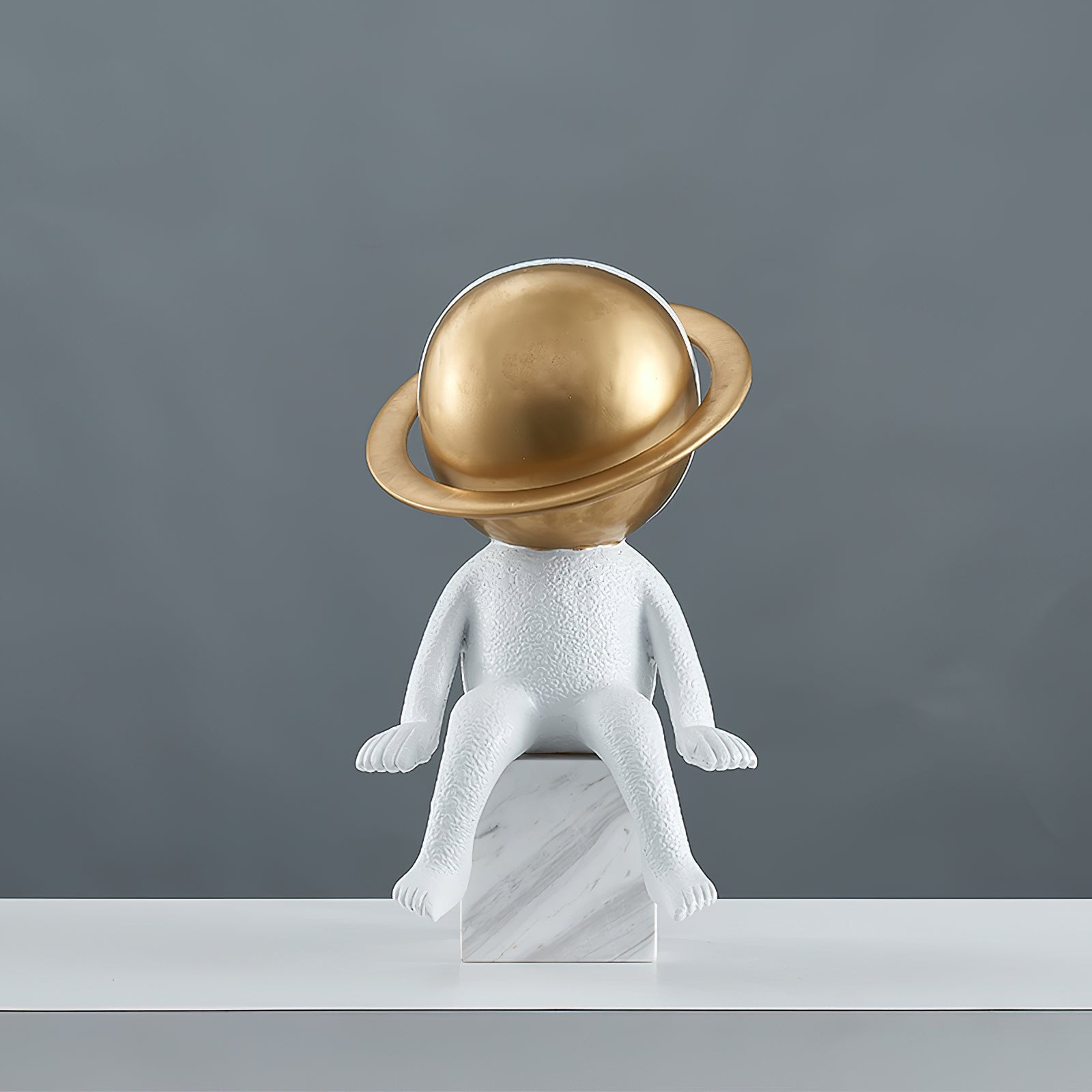 Modern Space Astronaut Resin Table Lamp K245