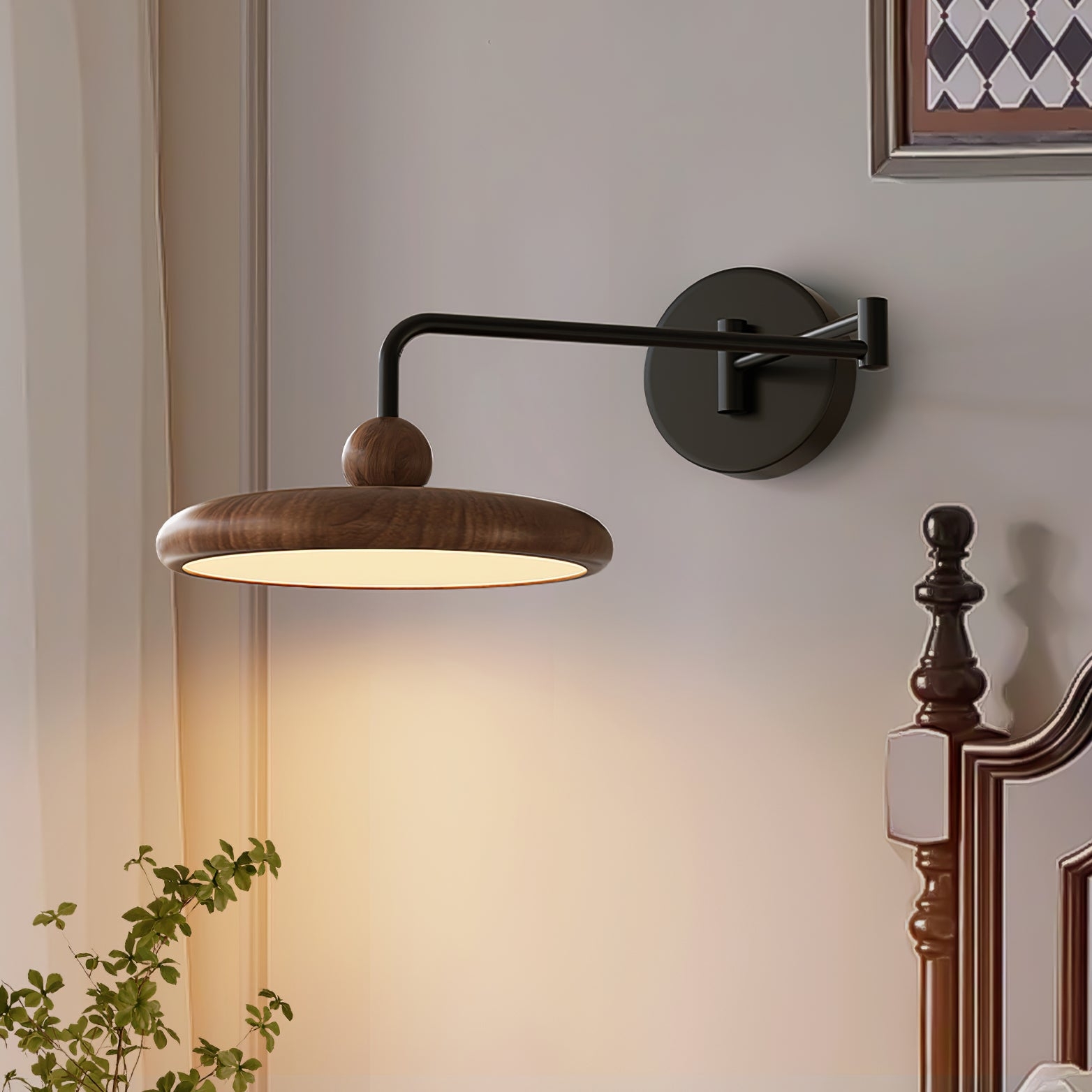 Karlin Plug In Wall Lamp D21