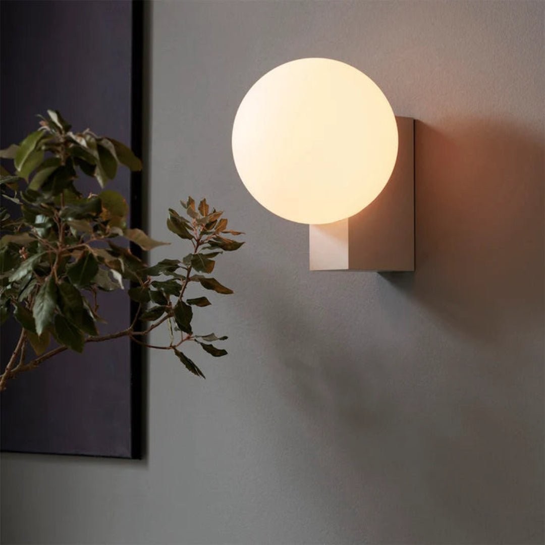 Minimalist Spherical Wall Lamp K434