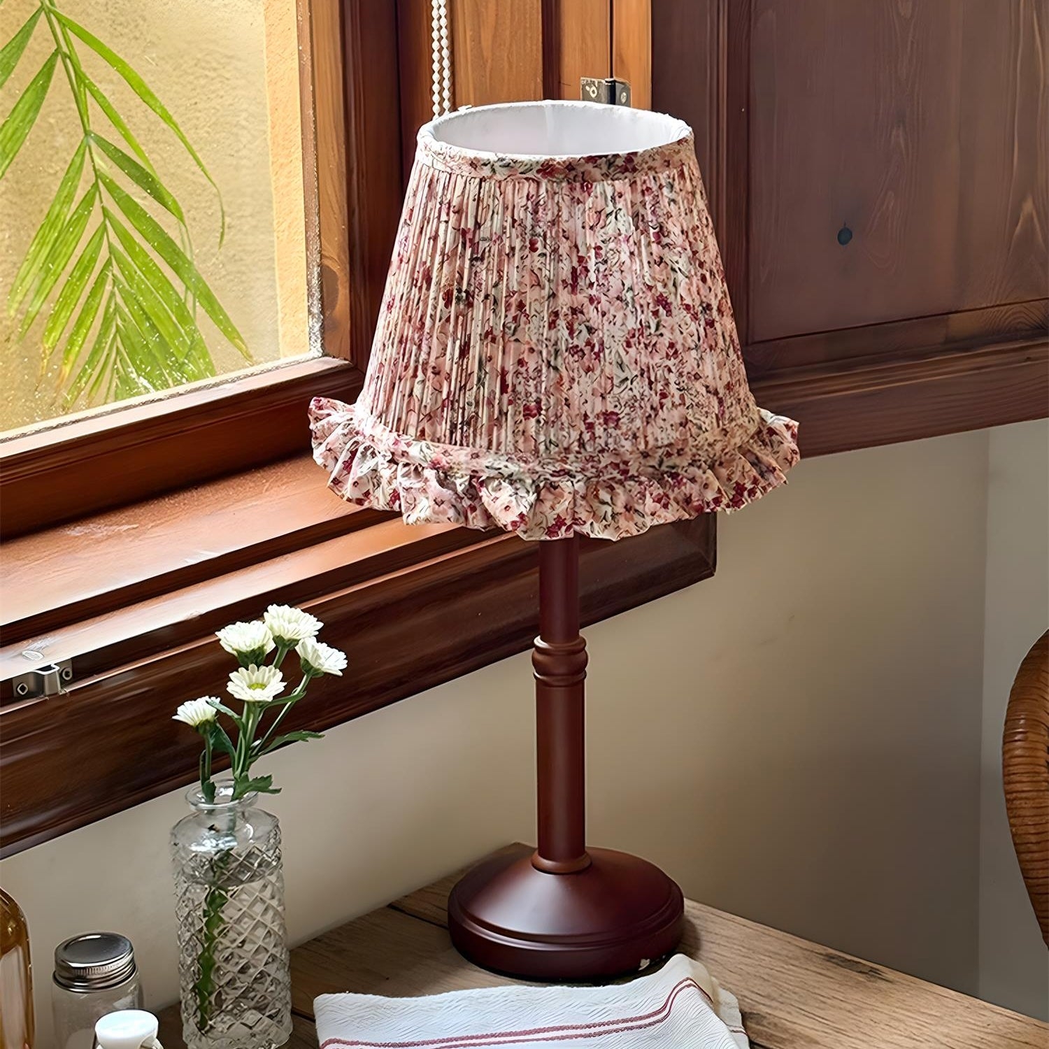 Briarfield Table Lamp D335
