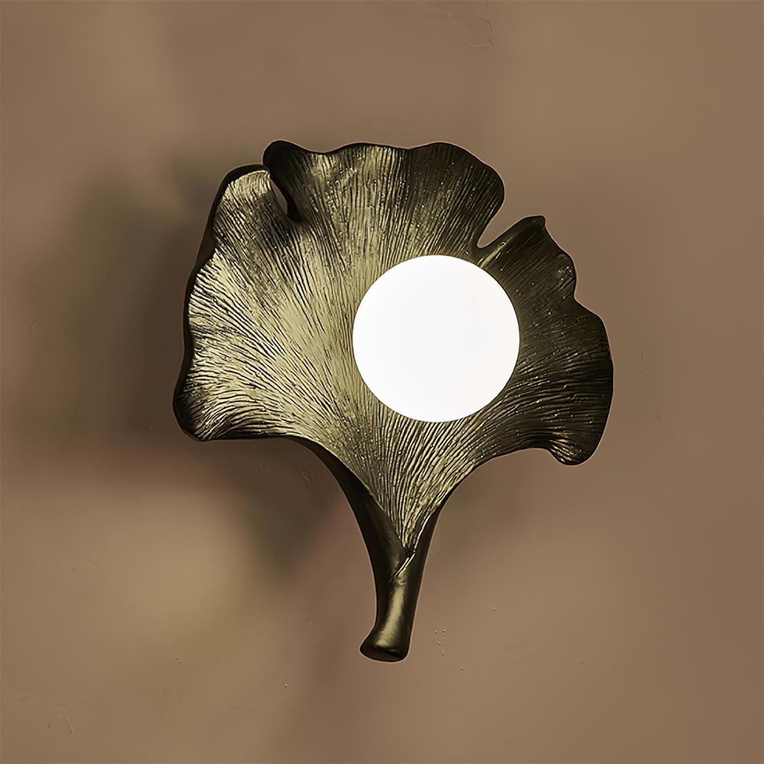 Vintage Ginkgo Leaf Resin Wall Lamp K403