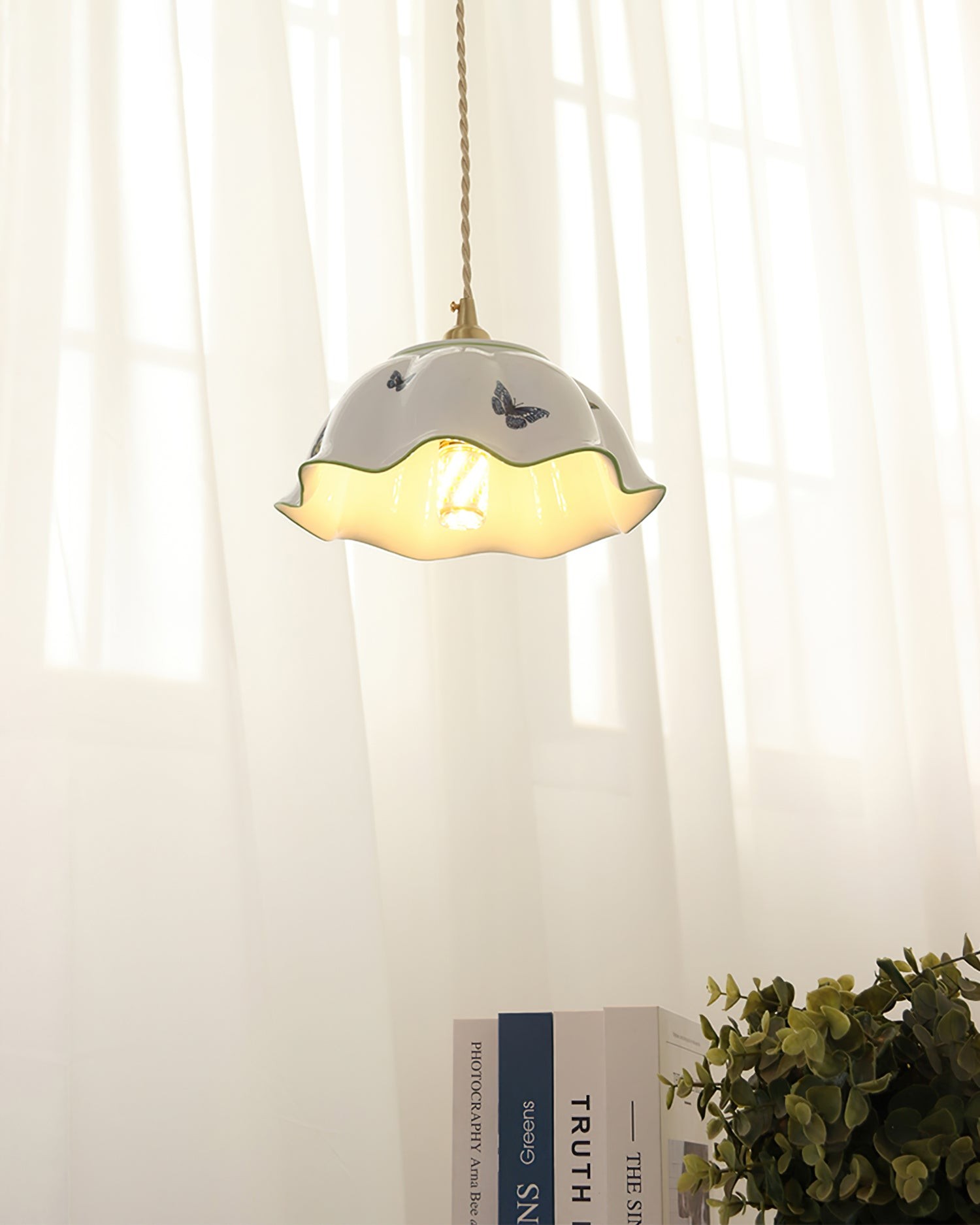 Butterfly Ceramic Pendant Lamp K985