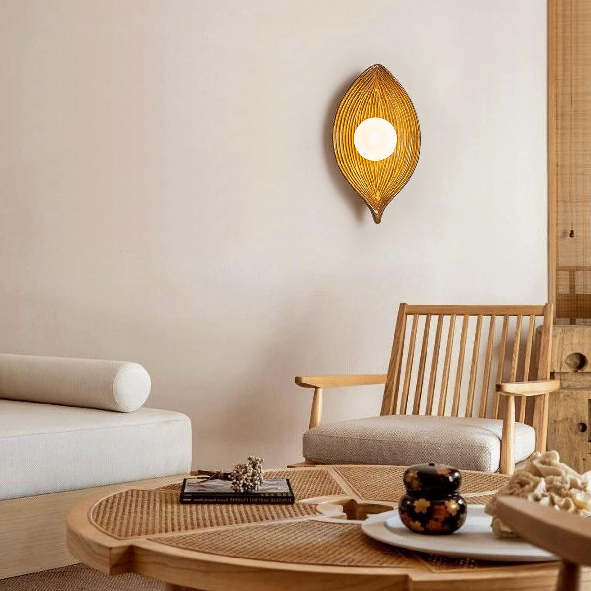 Contemporary Nordic Leaf Resin Wall Light K448