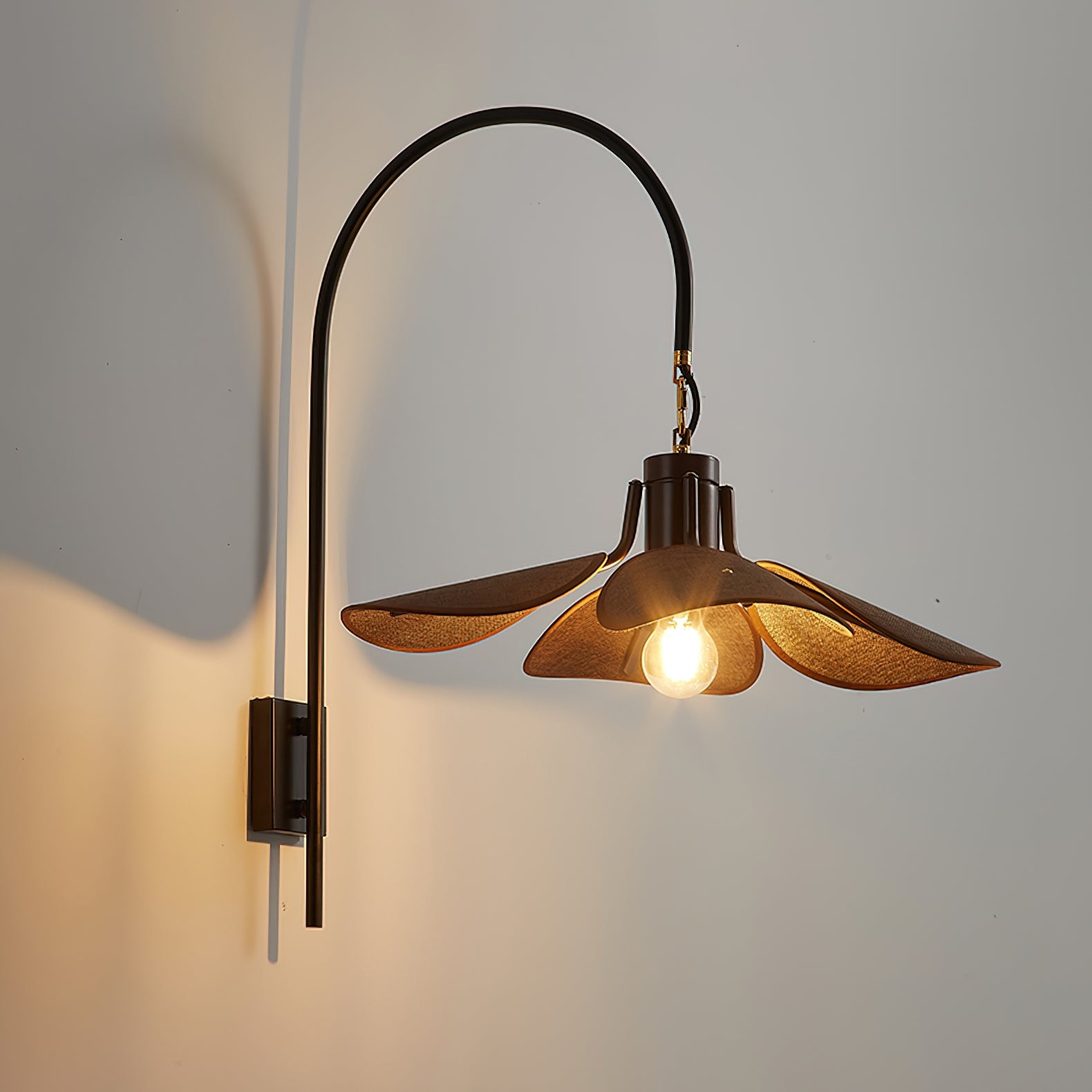 Retro Wabi-Sabi Style Petal Bloom Wall Lamp K587