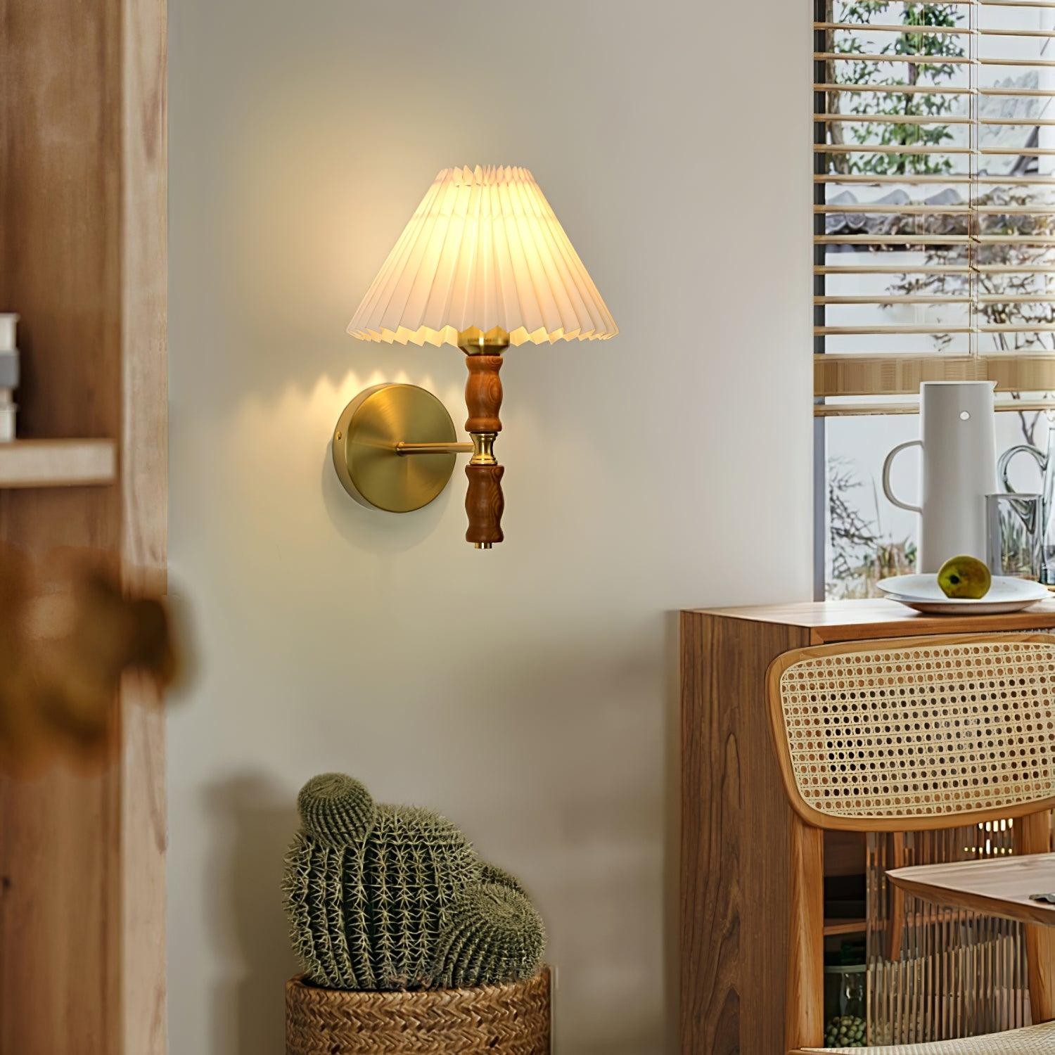 Japanese Retro Walnut Atmosphere Wall Light For Bedroom K602