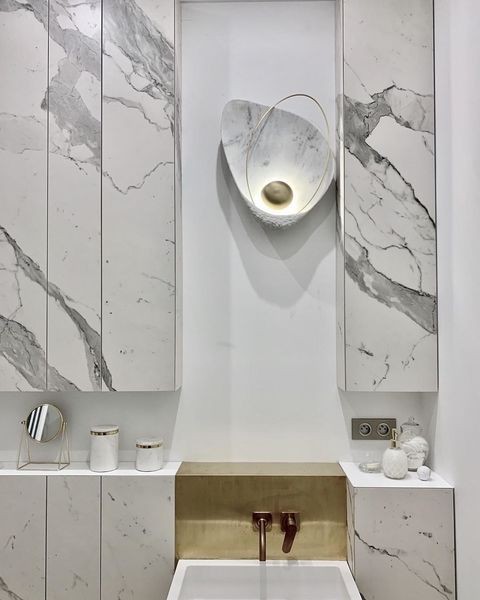 Pearl Wall Lamp