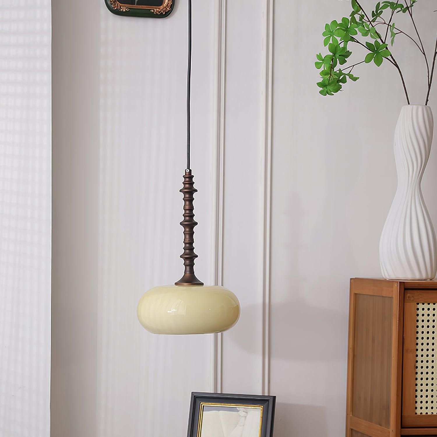 Modern Simple Cream Smooth Small Pendant Lamp K367