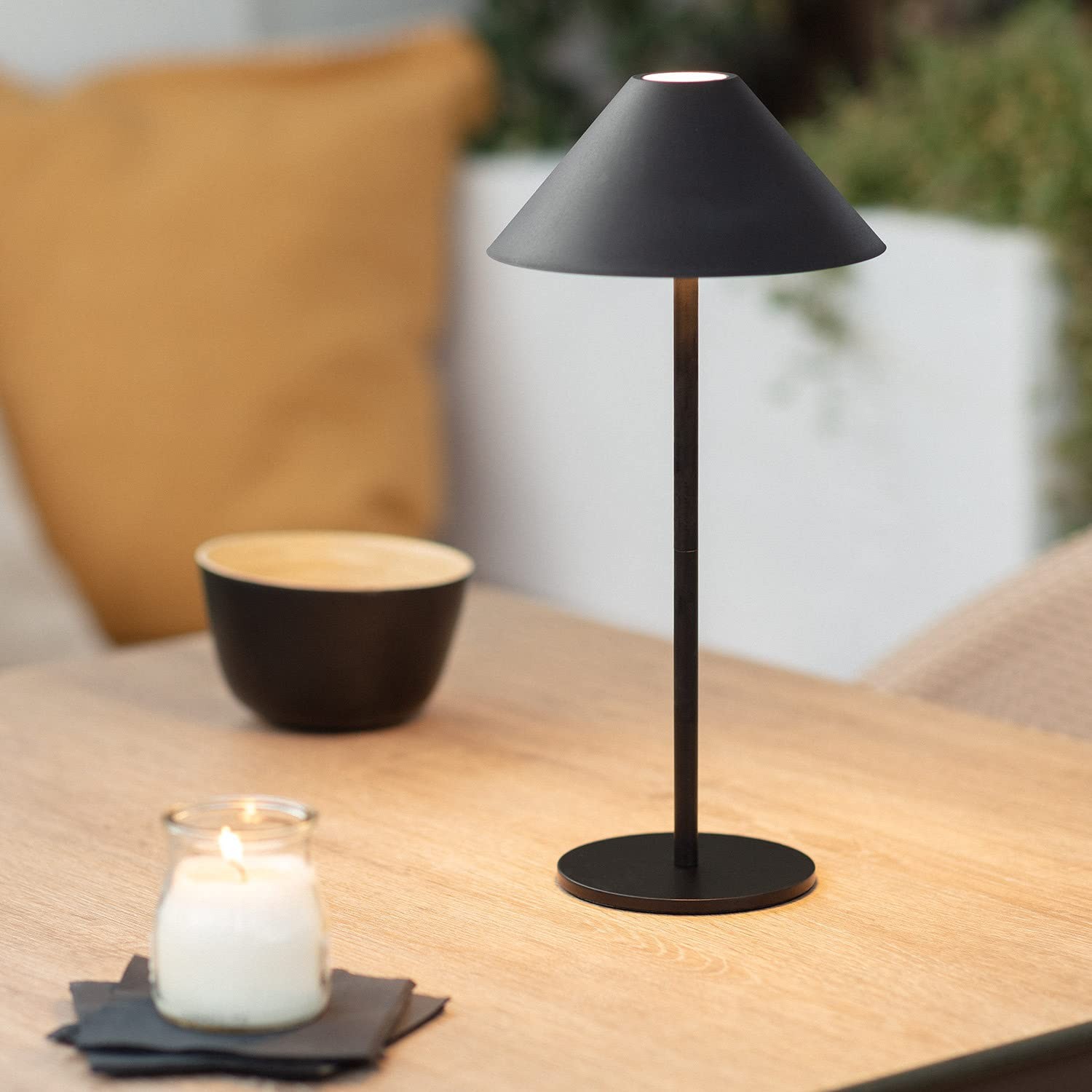 Cone Portable Battery Outdoor Table Lamp K49