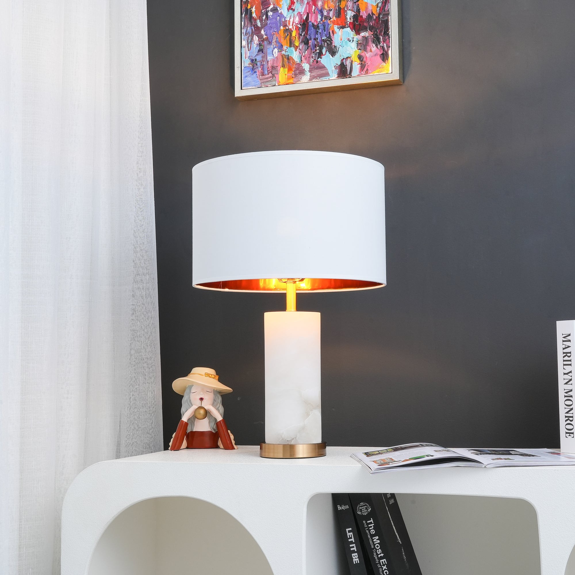 Postmodern Light Luxury Alabaster Table Lamp K456
