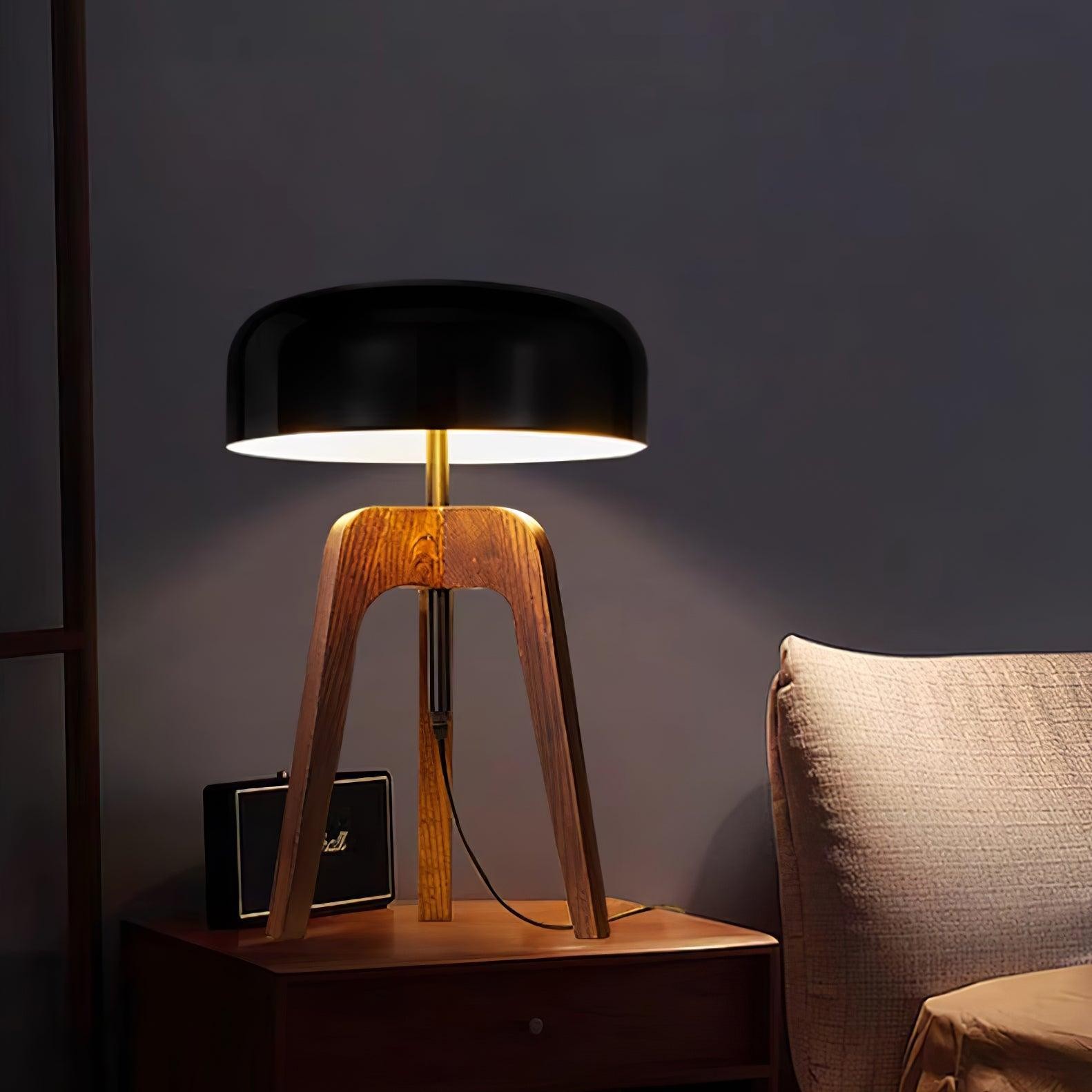 Minimalist Wood Tripod Table Lamp K710