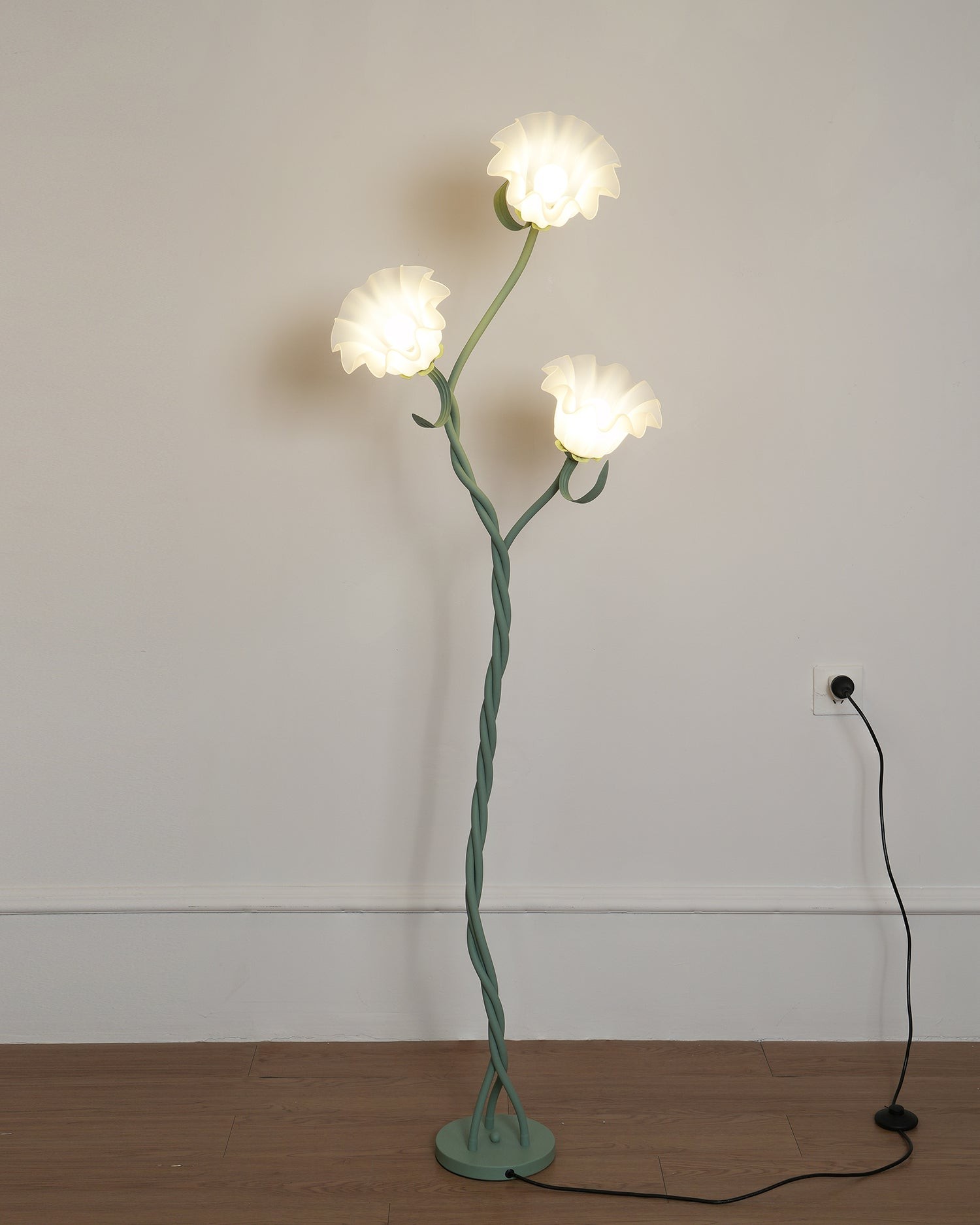 Creative Multi-Head Winding Flower Shape Floor Lamp K286