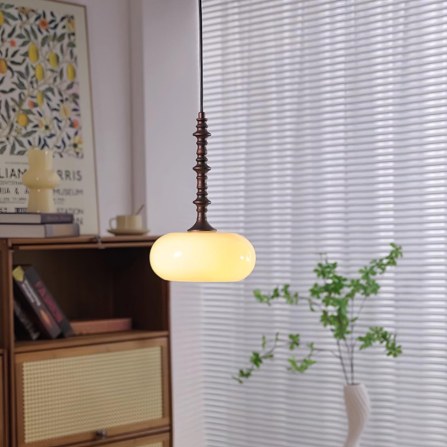 Modern Simple Cream Smooth Small Pendant Lamp K367