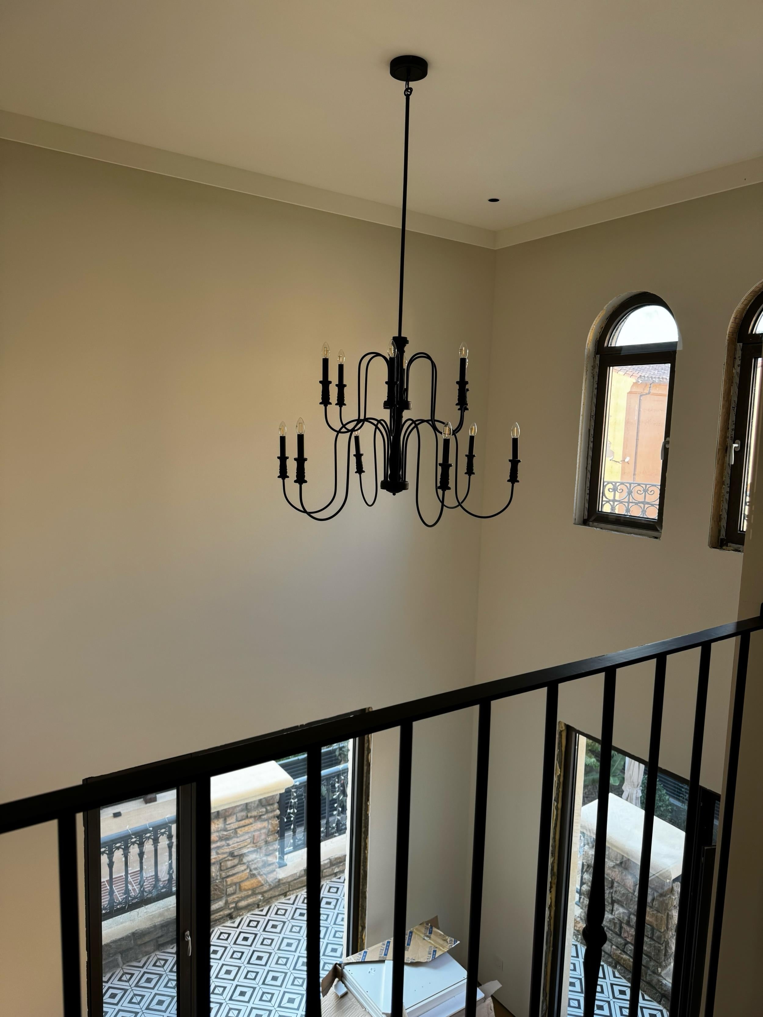 Briarworth Chandelier D577