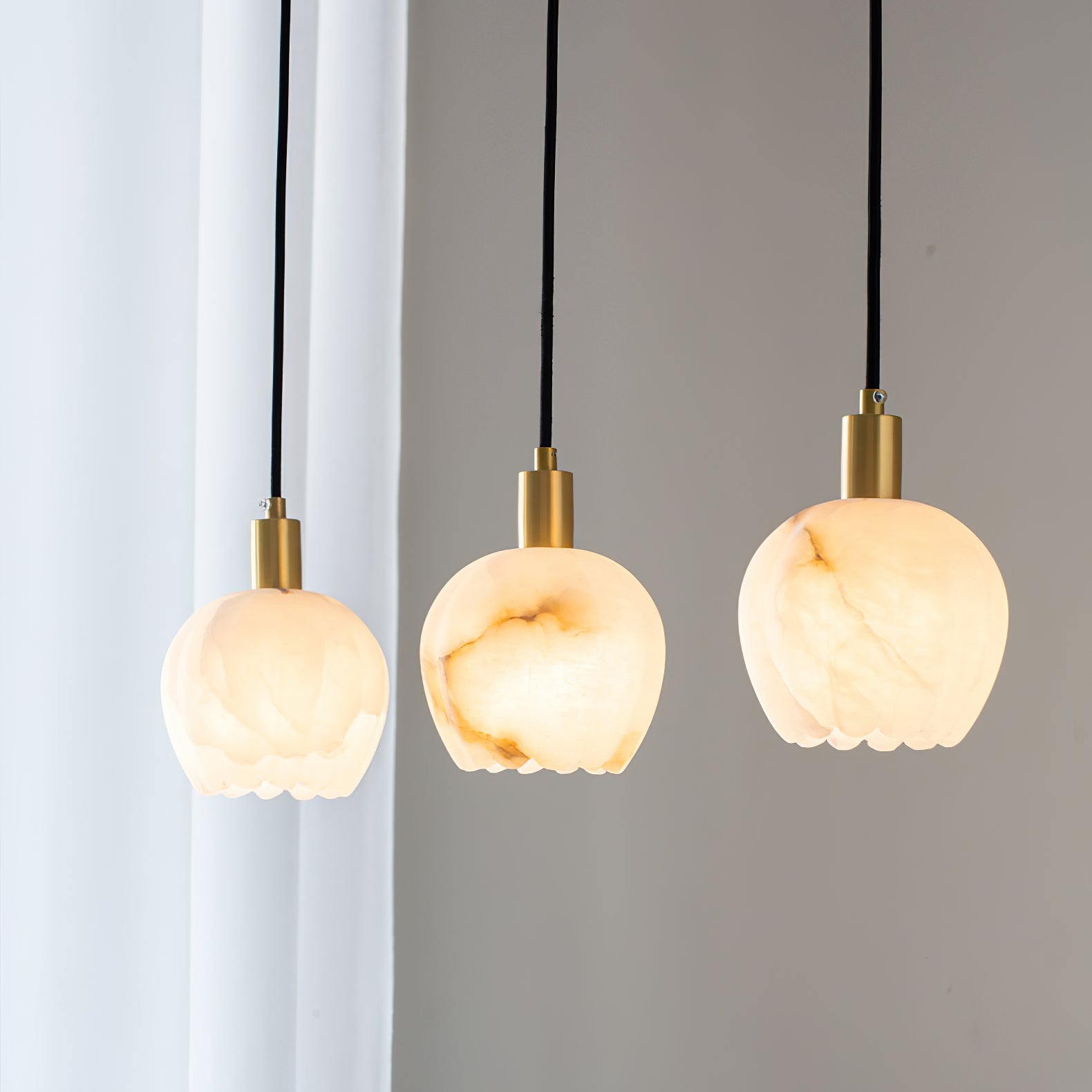 Lilin Alabaster Pendant Light D424