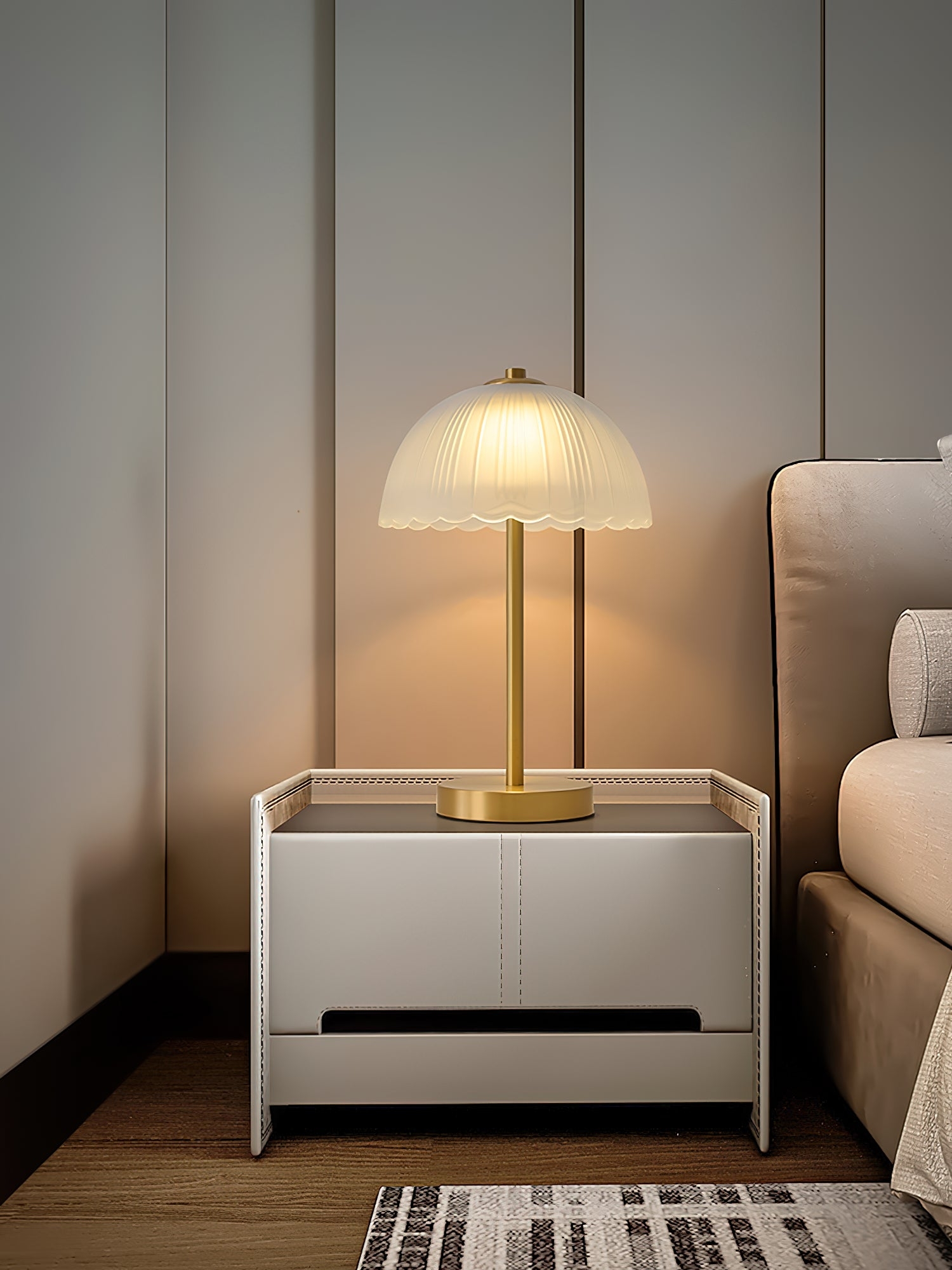 Small Umbrella Table Lamp D441