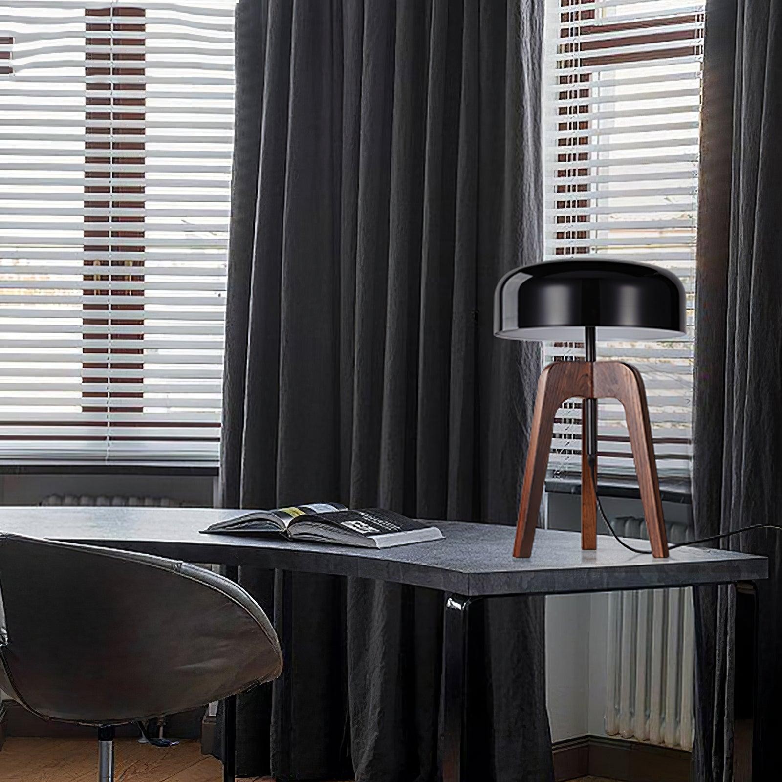 Minimalist Wood Tripod Table Lamp K710
