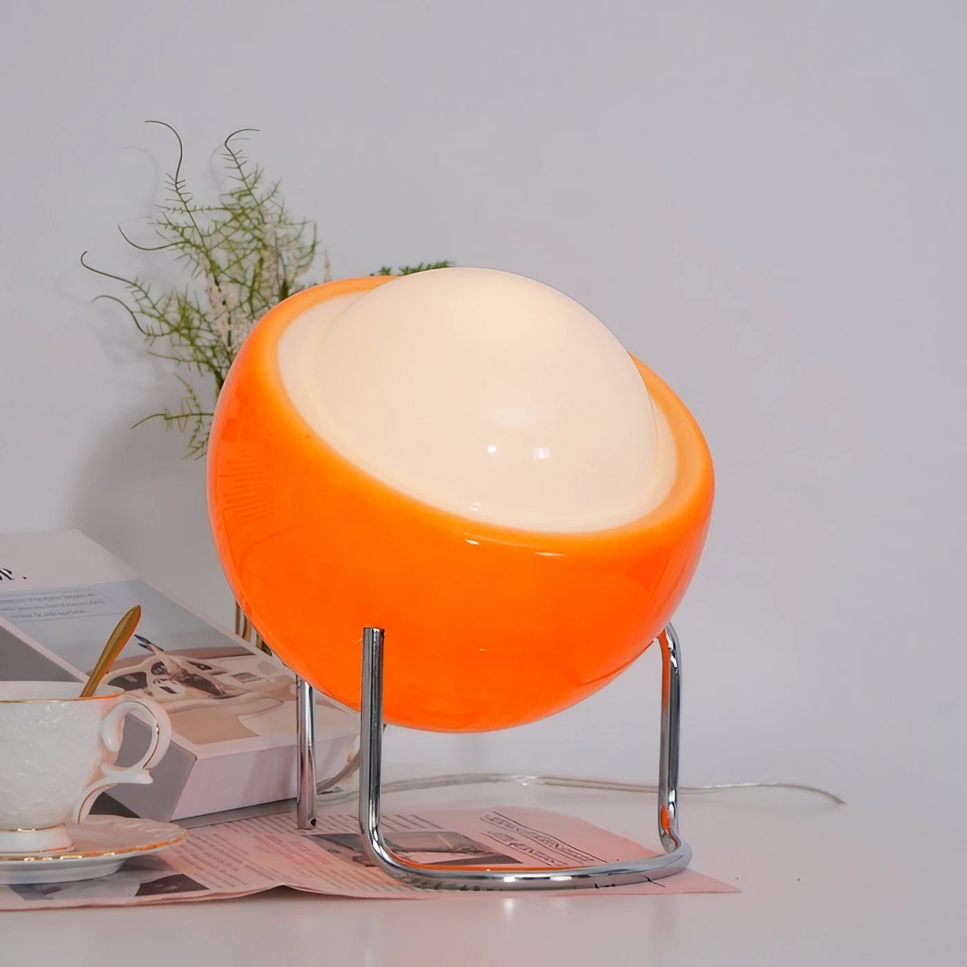 Bauhaus Egg Design Decorative Table Lamp K81