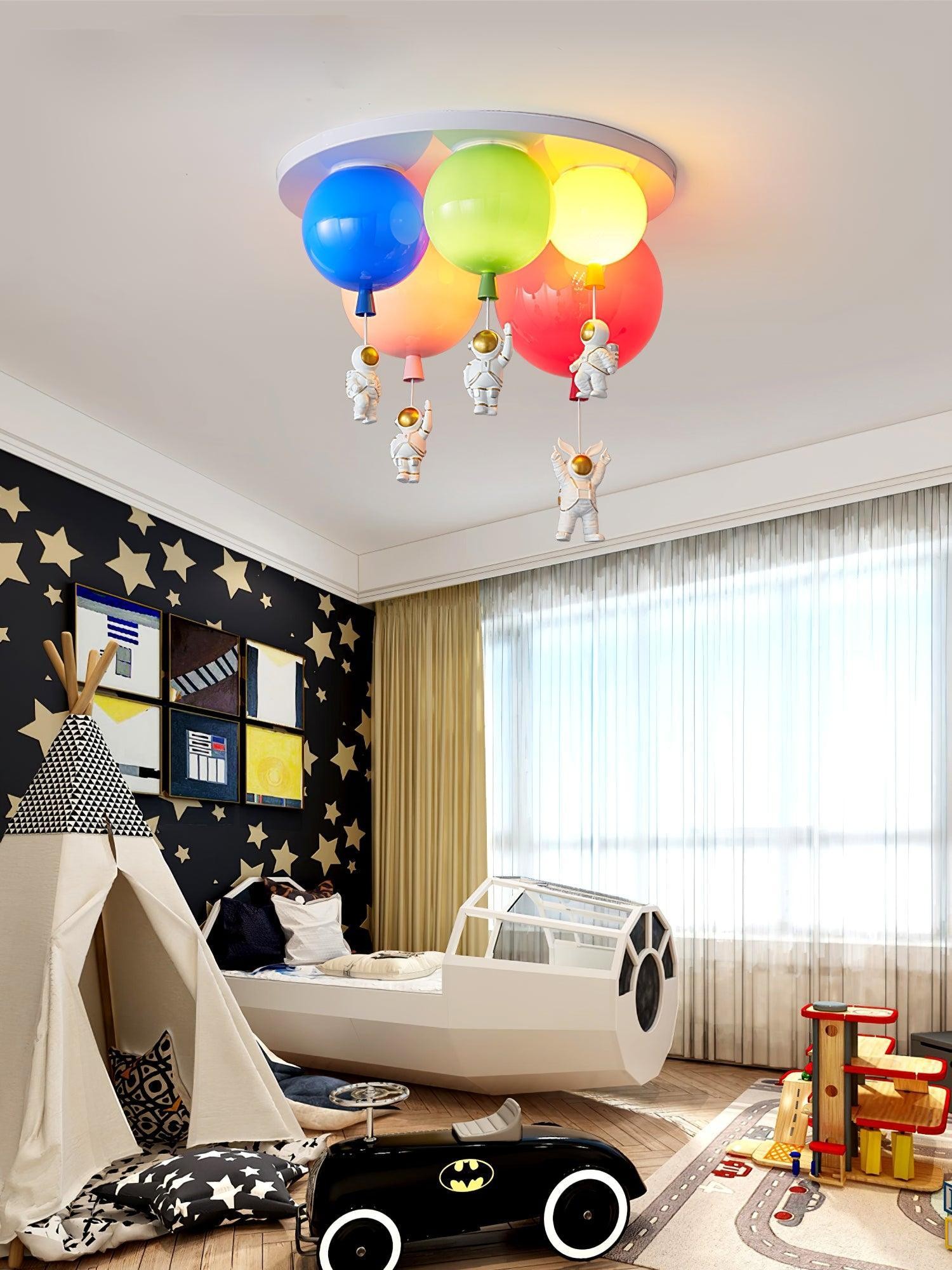 Astronaut Glossy Balloon Ceiling Lamp K244