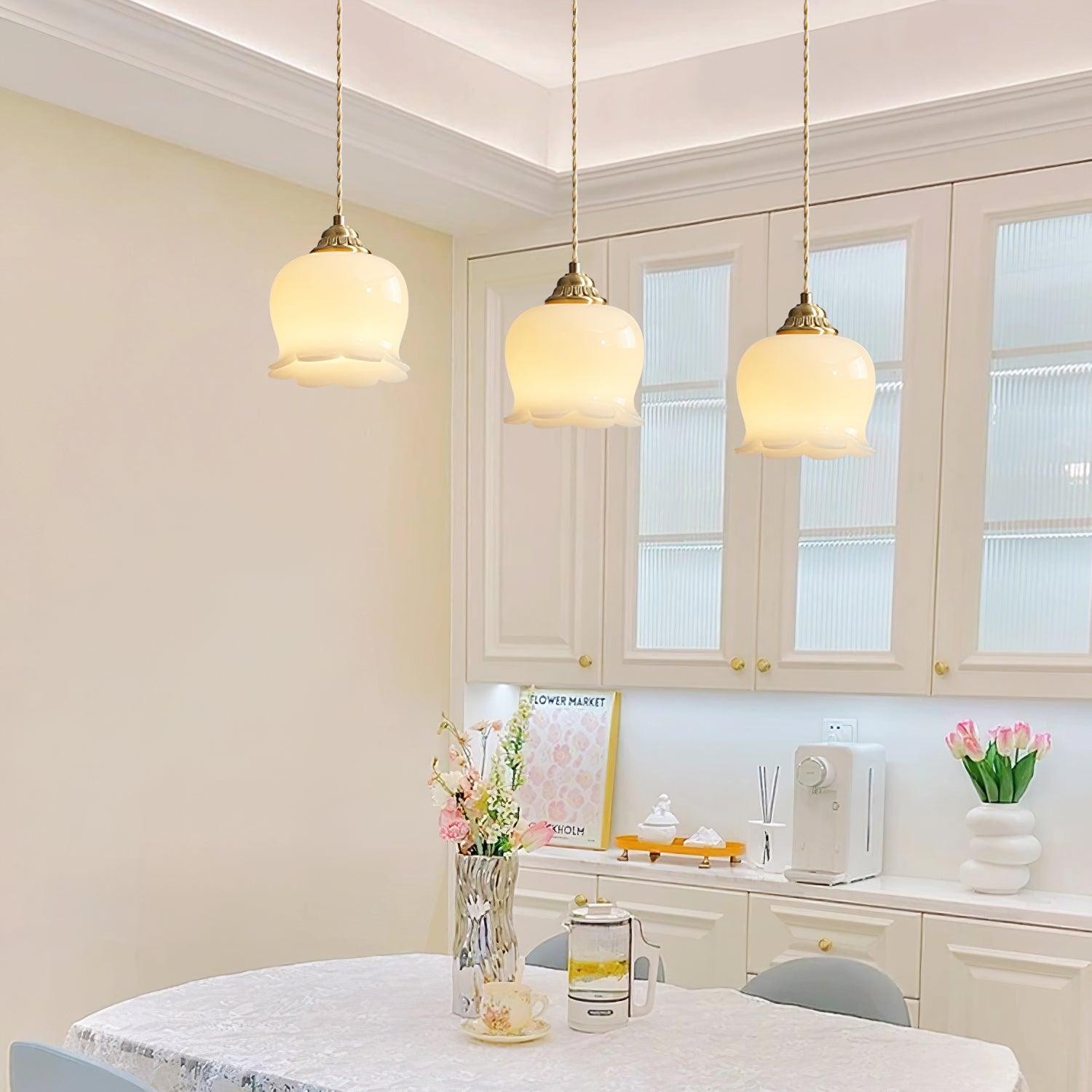 Traditional Glass Flower Pendant Lamp K736