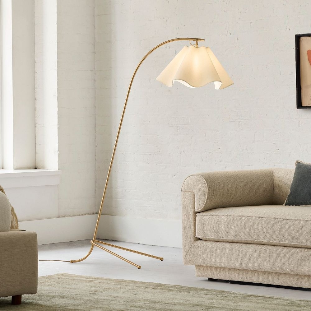 Oslan Sculptural Linen Shade Floor Lamp - Curved Metal Frame Floor Light for Living Room K1147
