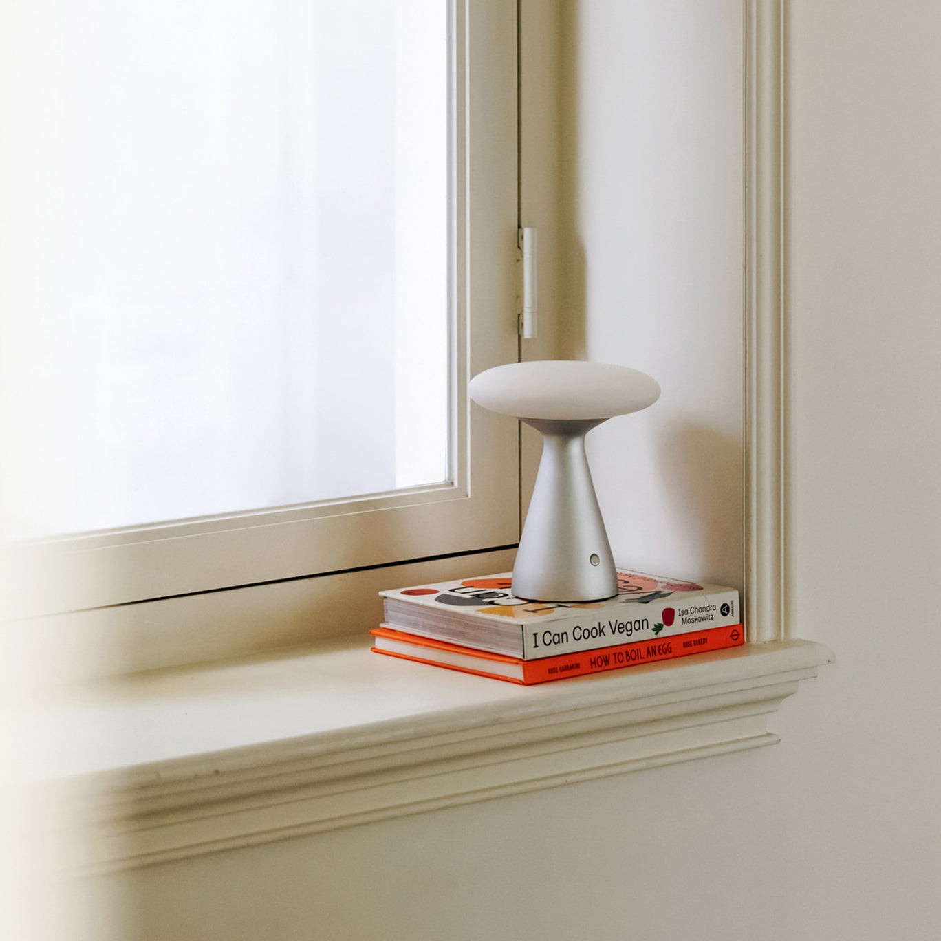 Simple Style Touch Dimming Table Lamp K440