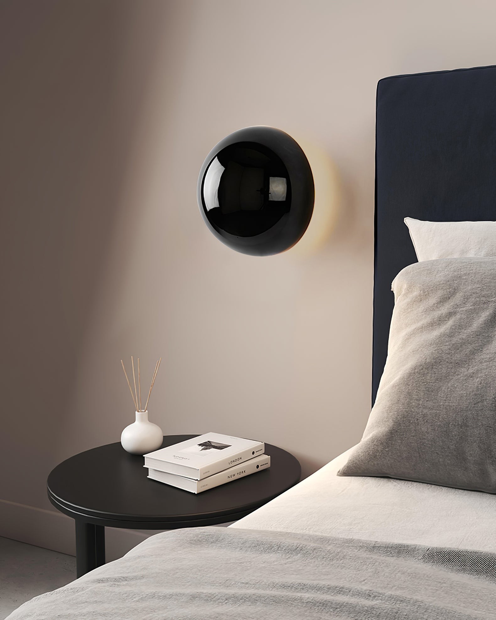 Round Metal Wall Lamp K1079