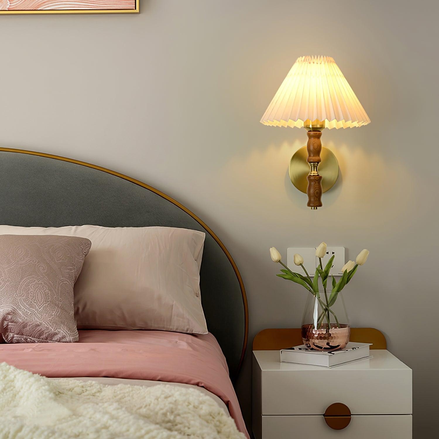 Japanese Retro Walnut Atmosphere Wall Light For Bedroom K602