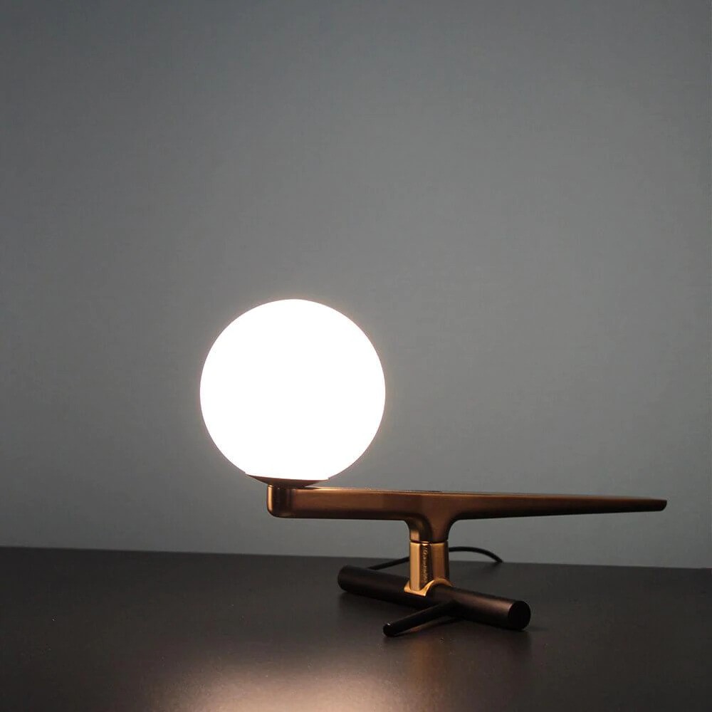 Yanzi Table Lamp