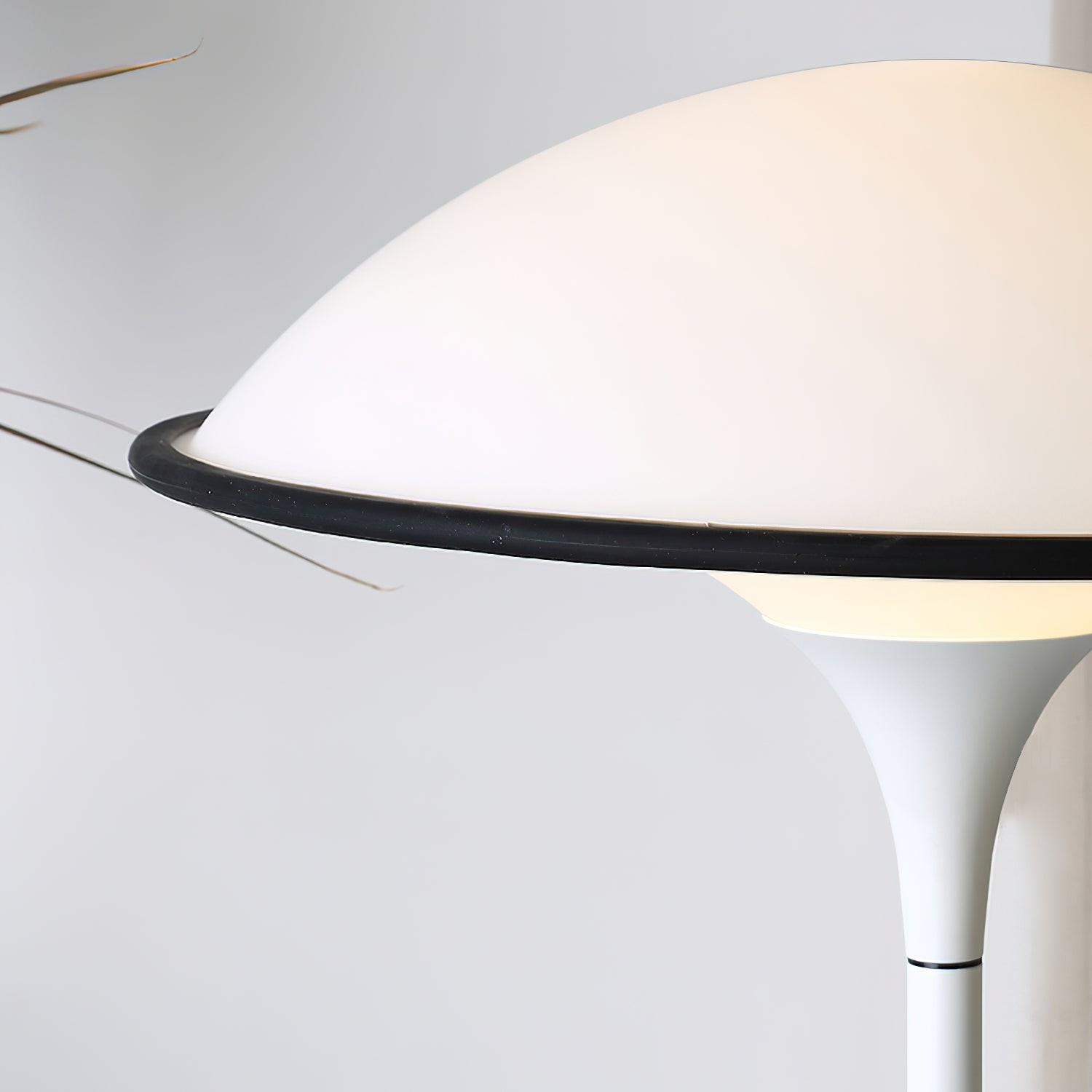 Danish Retro White Flying Saucer Floor Lamp K393