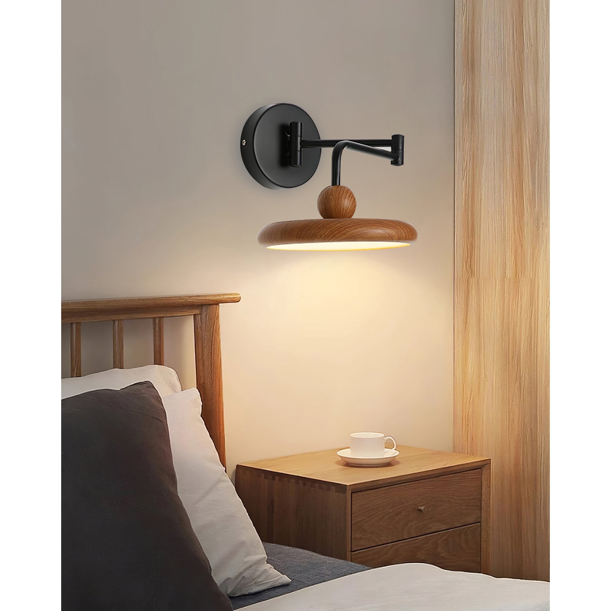 Karlin Wall Lamp D692