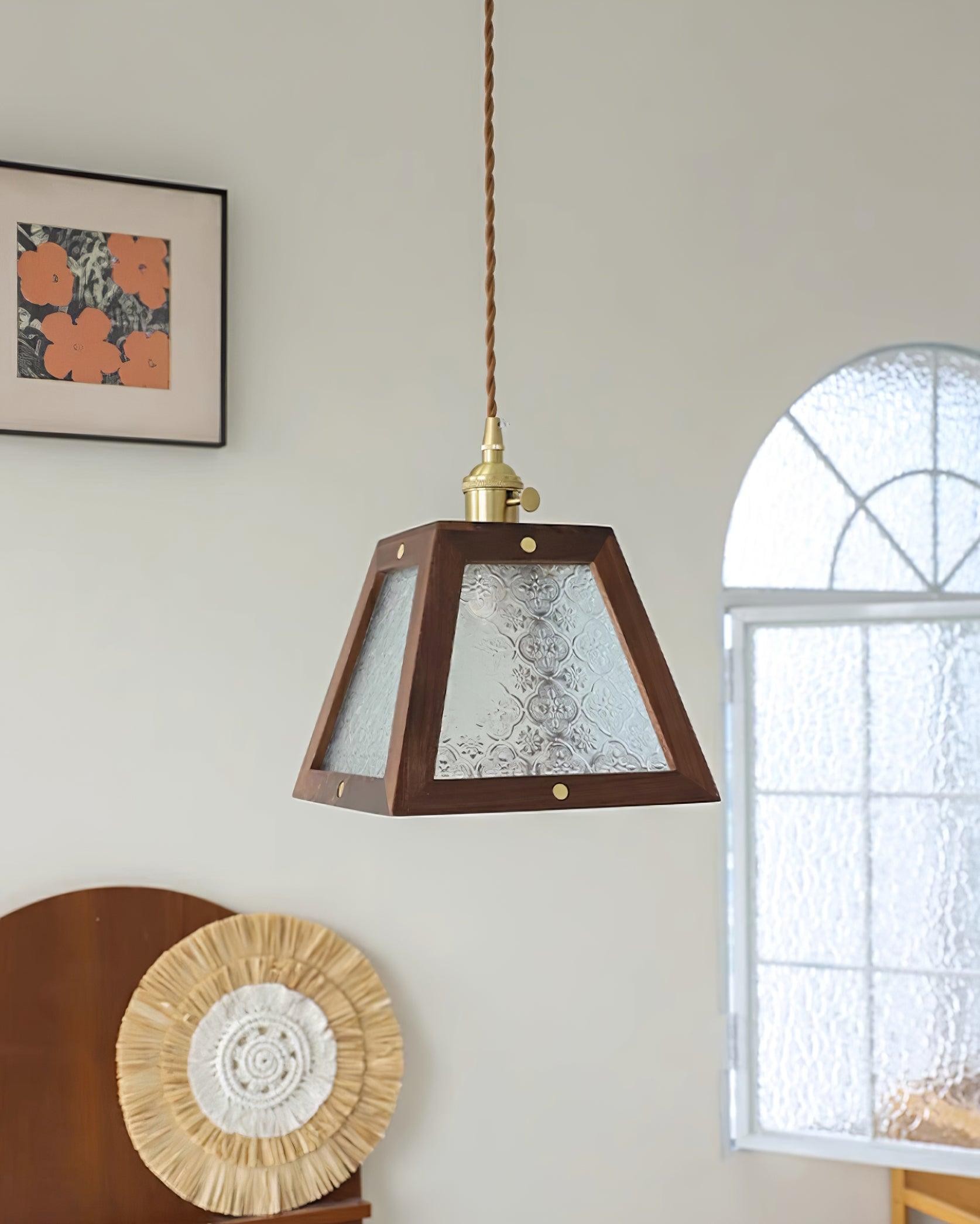 Retro Pattern Glass Pendant Lamp K288
