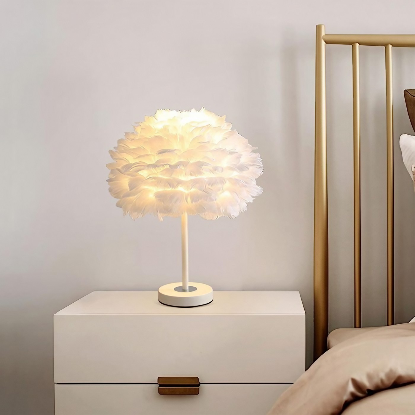 Nordic Style Feather Table Lamp K208