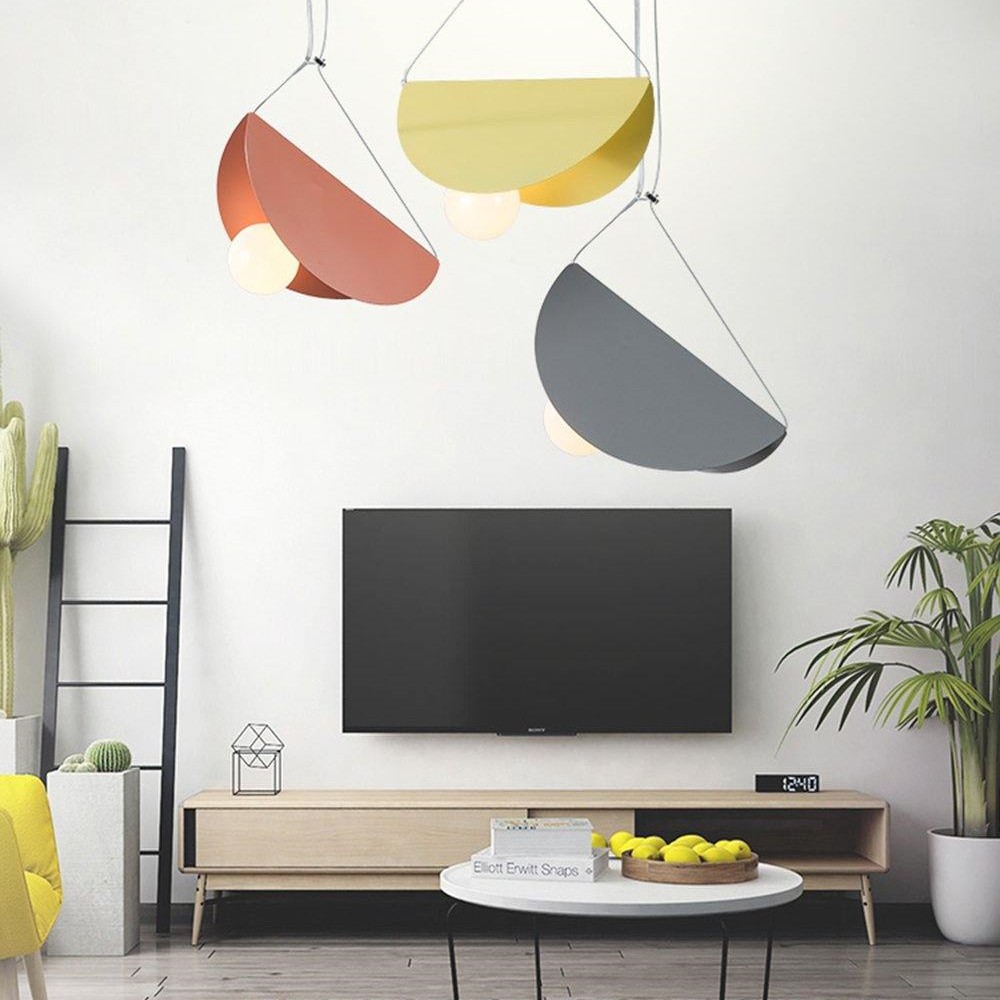 Glider pendant light