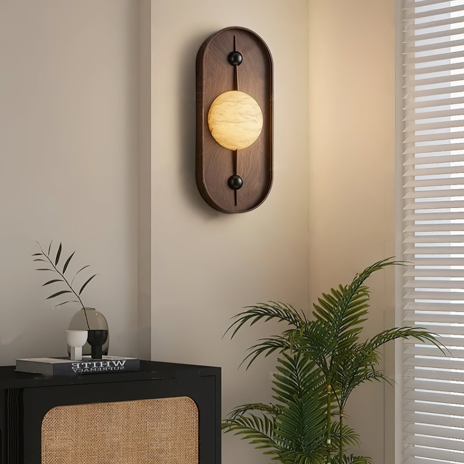 Bezel Alabaster Wall Lamp D393