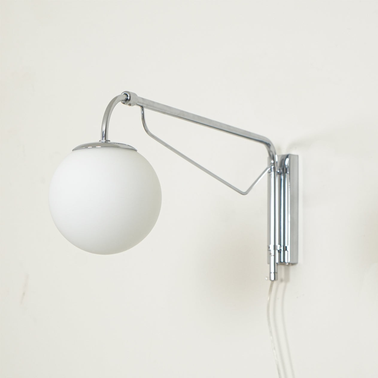 Bellman Plug In Wall Lamp K974