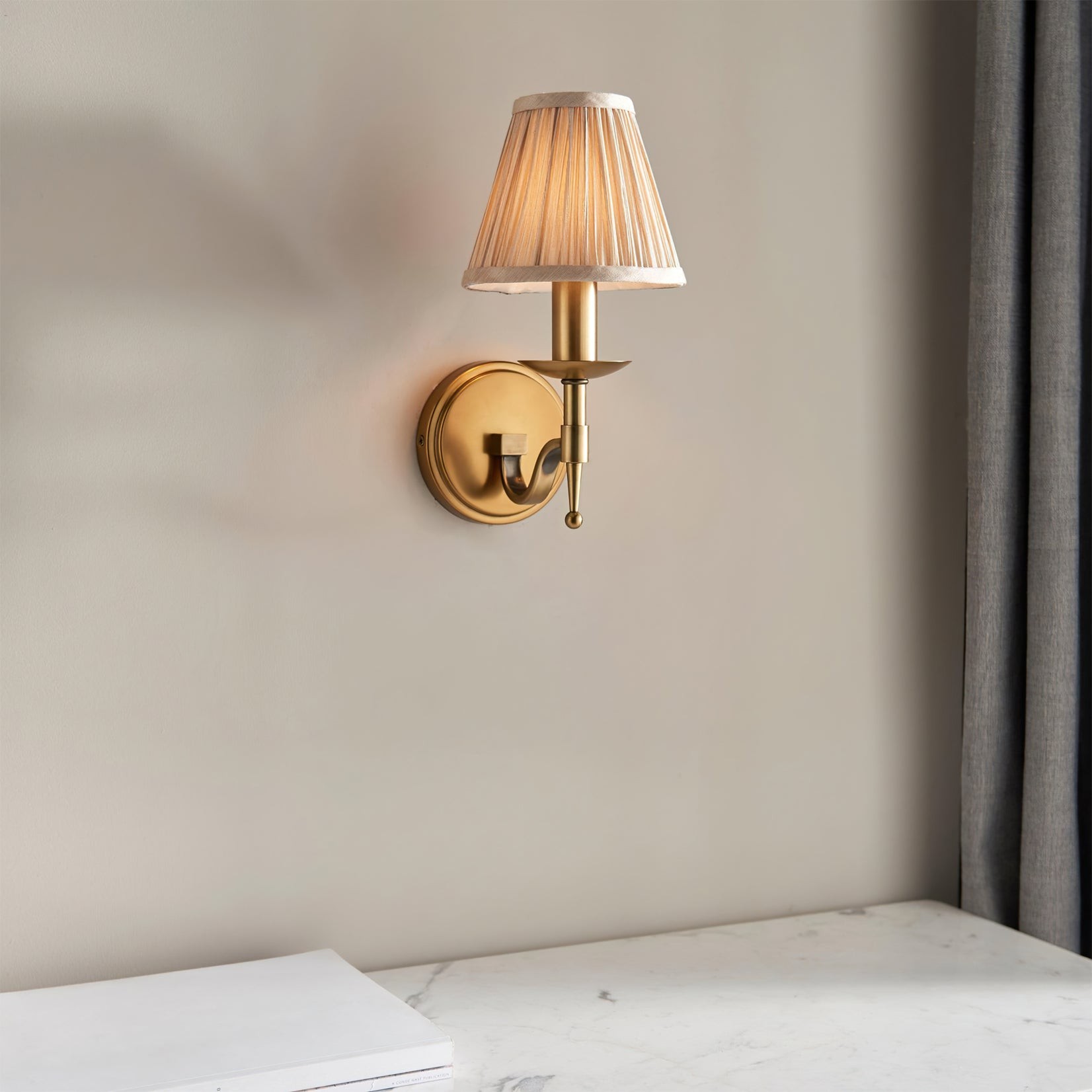 Baylor Wall Light K964