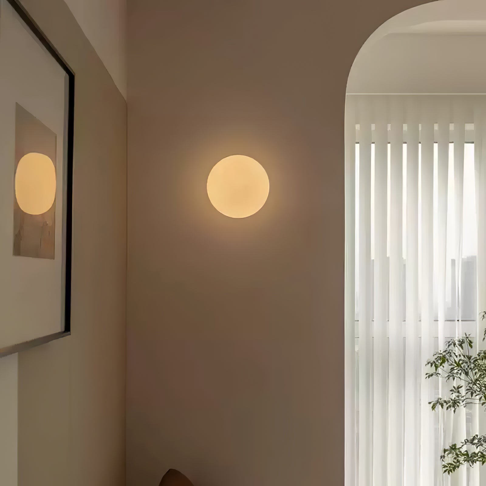 Minimalist Bauhaus Orb Style Wall Lamp K407