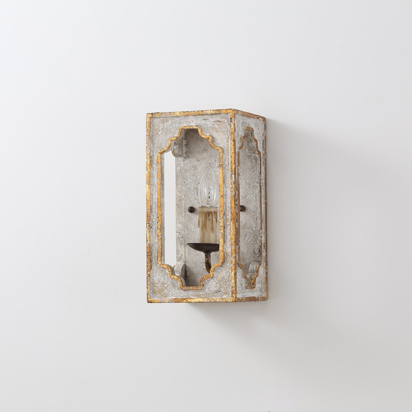 Boho Rustic Cube Sconce D630