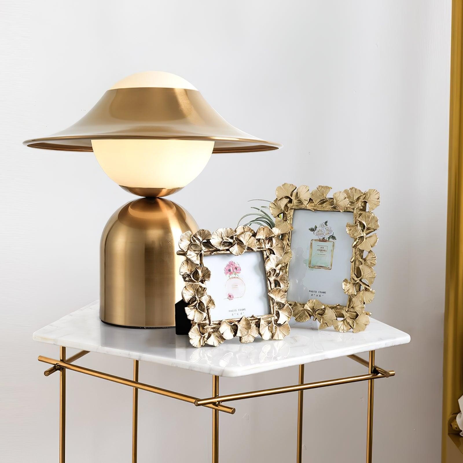 Nordic Creative Metal Disc Table Lamp K269