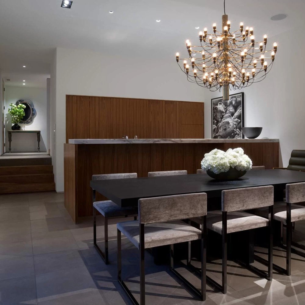 Modern 2097 Chandelier - Elegant Statement Lighting for Dining Areas