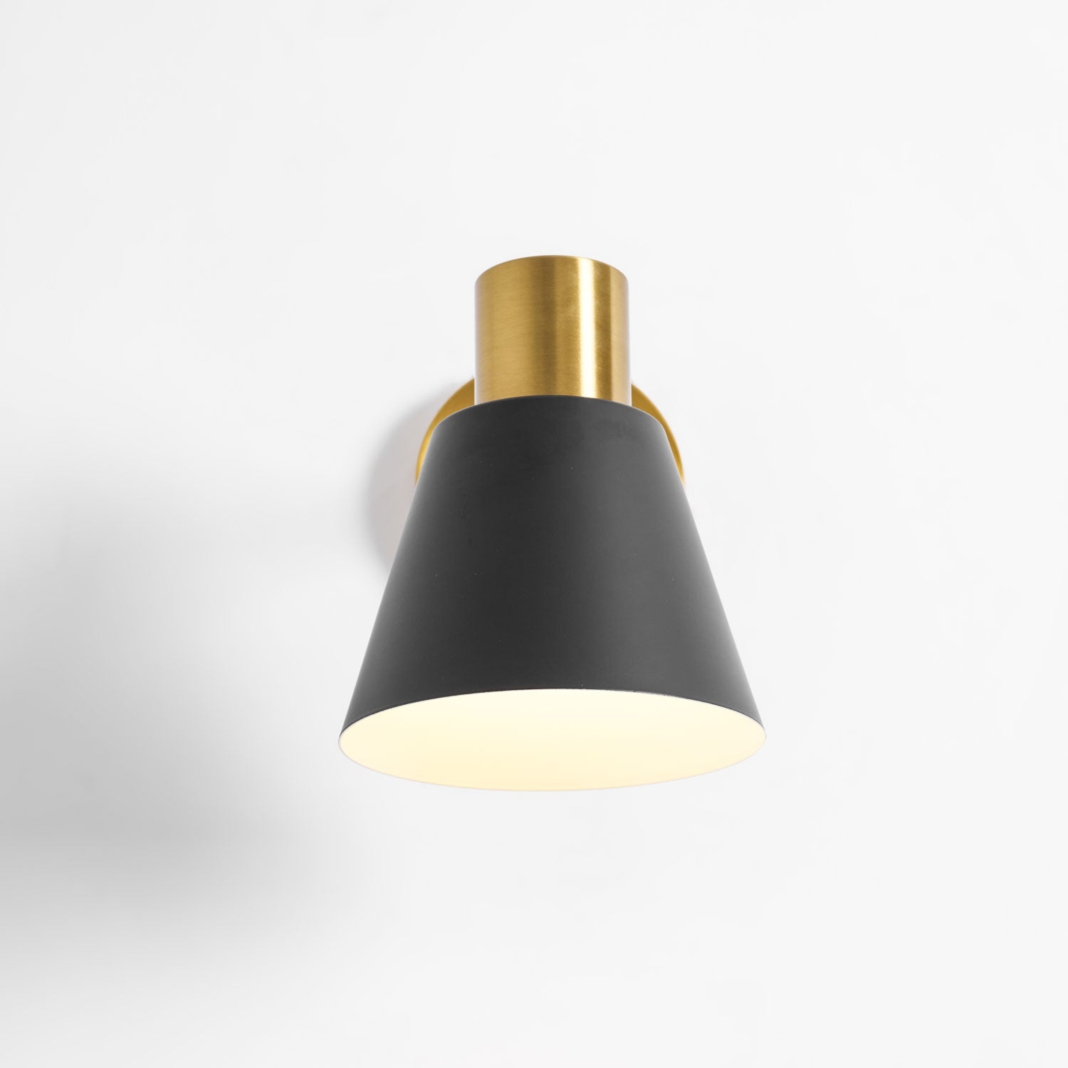 Adjustable Armed Wall Lamp D373