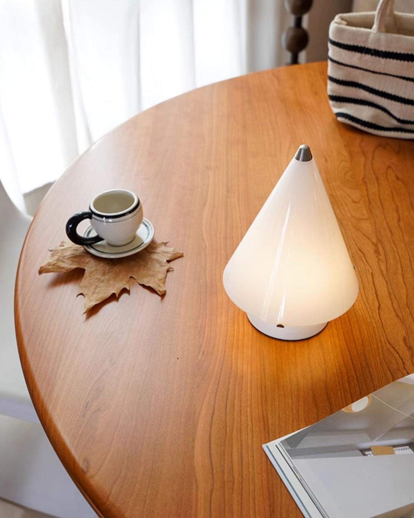 Spire-shaped Practical Fashionable Table Lamp K514