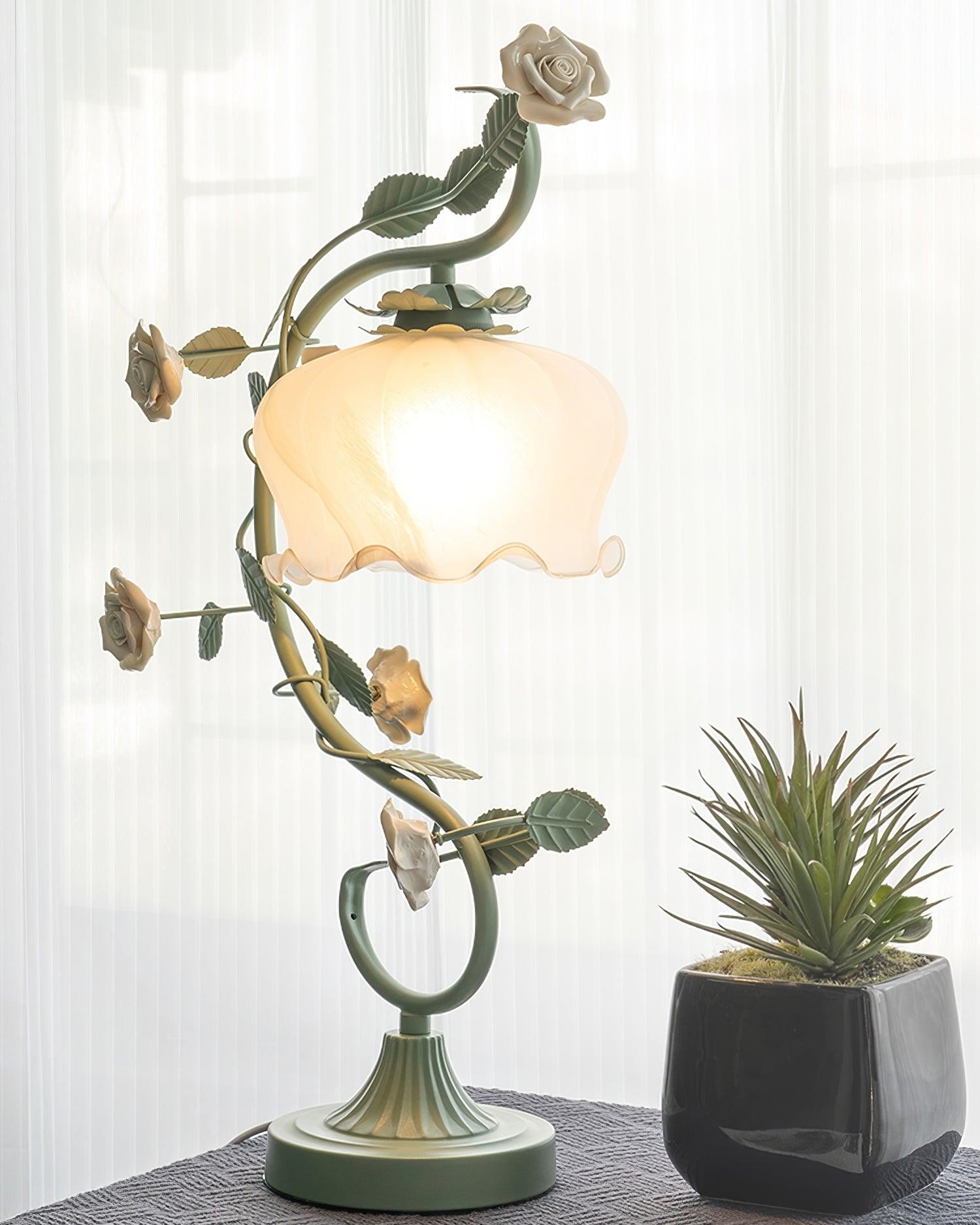 Green Pink White Rose Flower Table Lamp K640